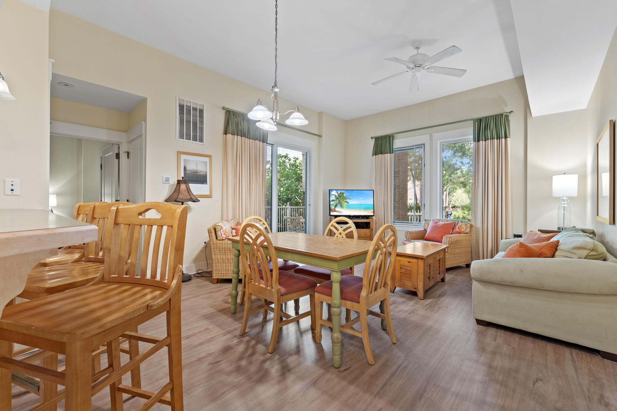 PILOT HOUSE - Residential