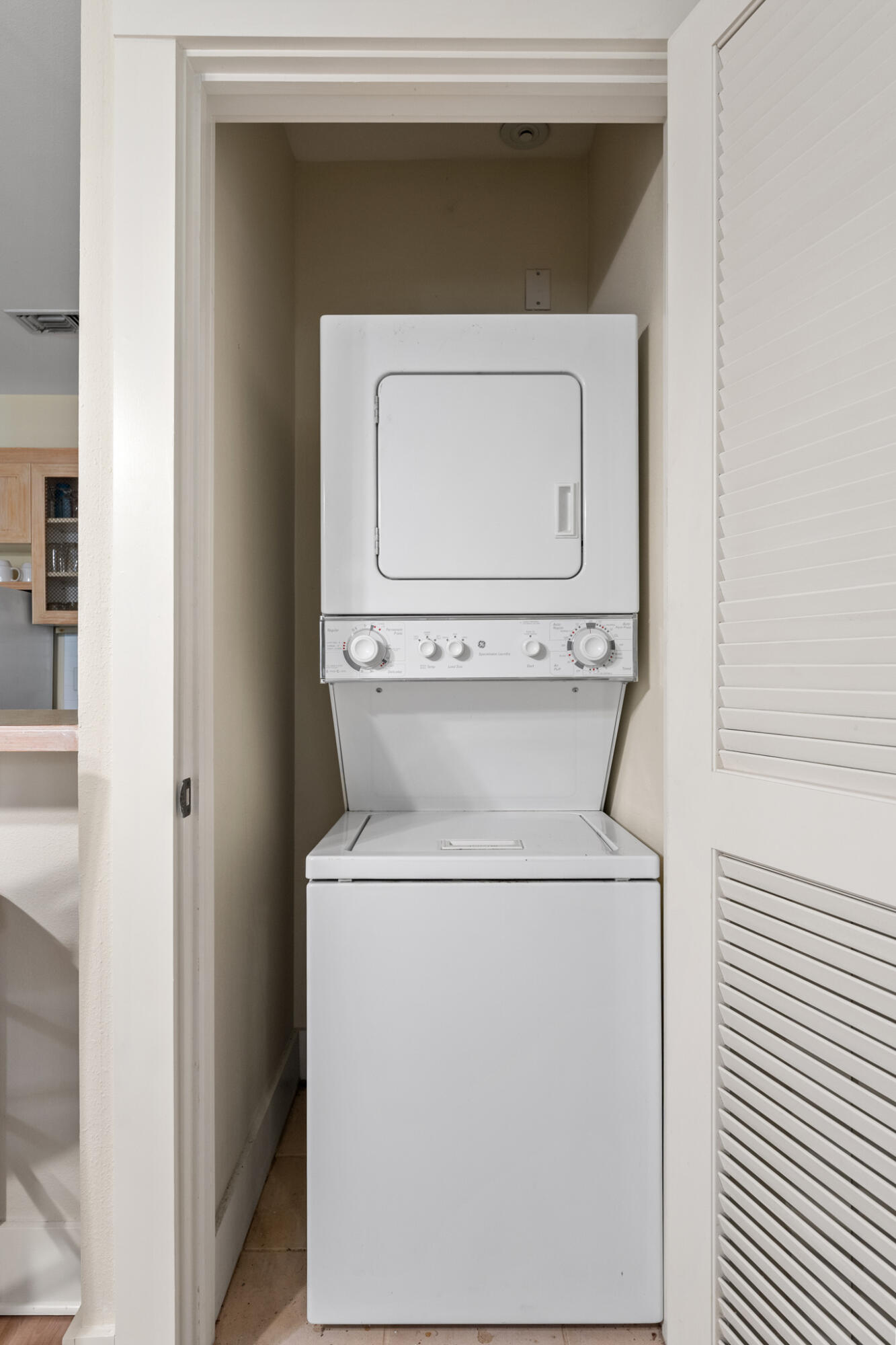 PILOT HOUSE - Residential