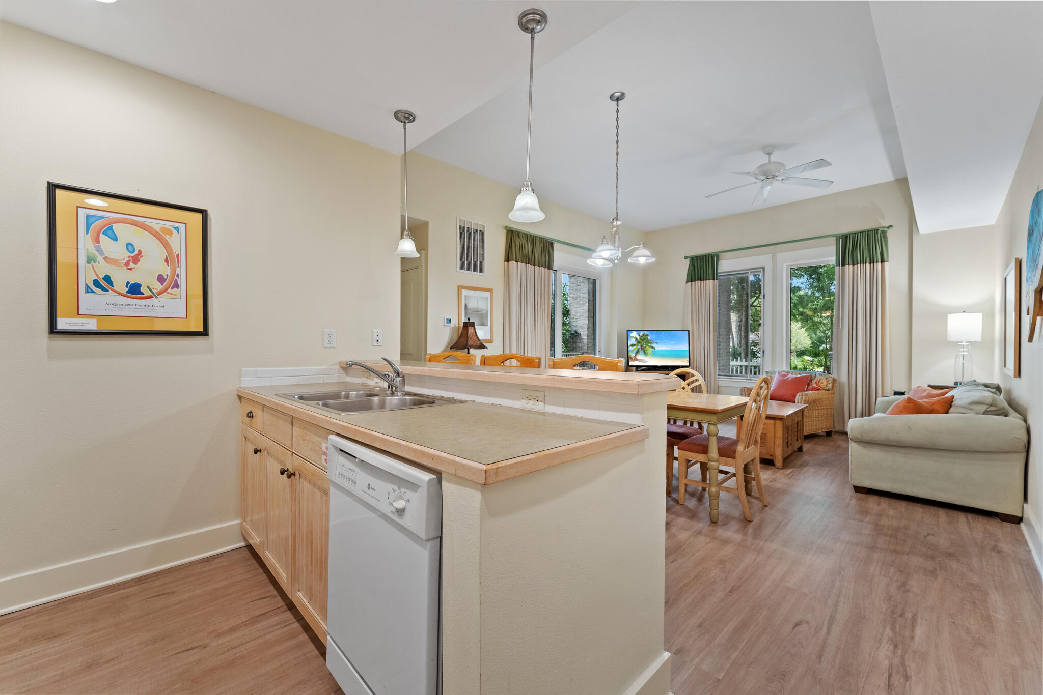 PILOT HOUSE - Residential