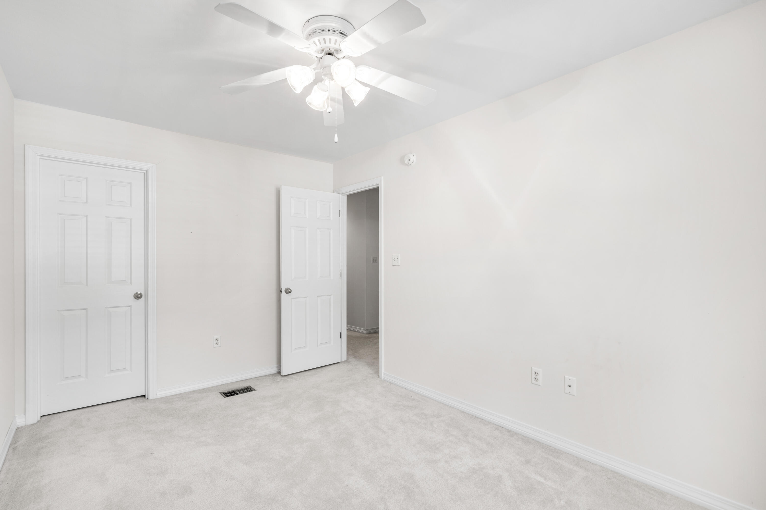 REFLECTIONS AT BLUEWATER BAY T/H - Residential