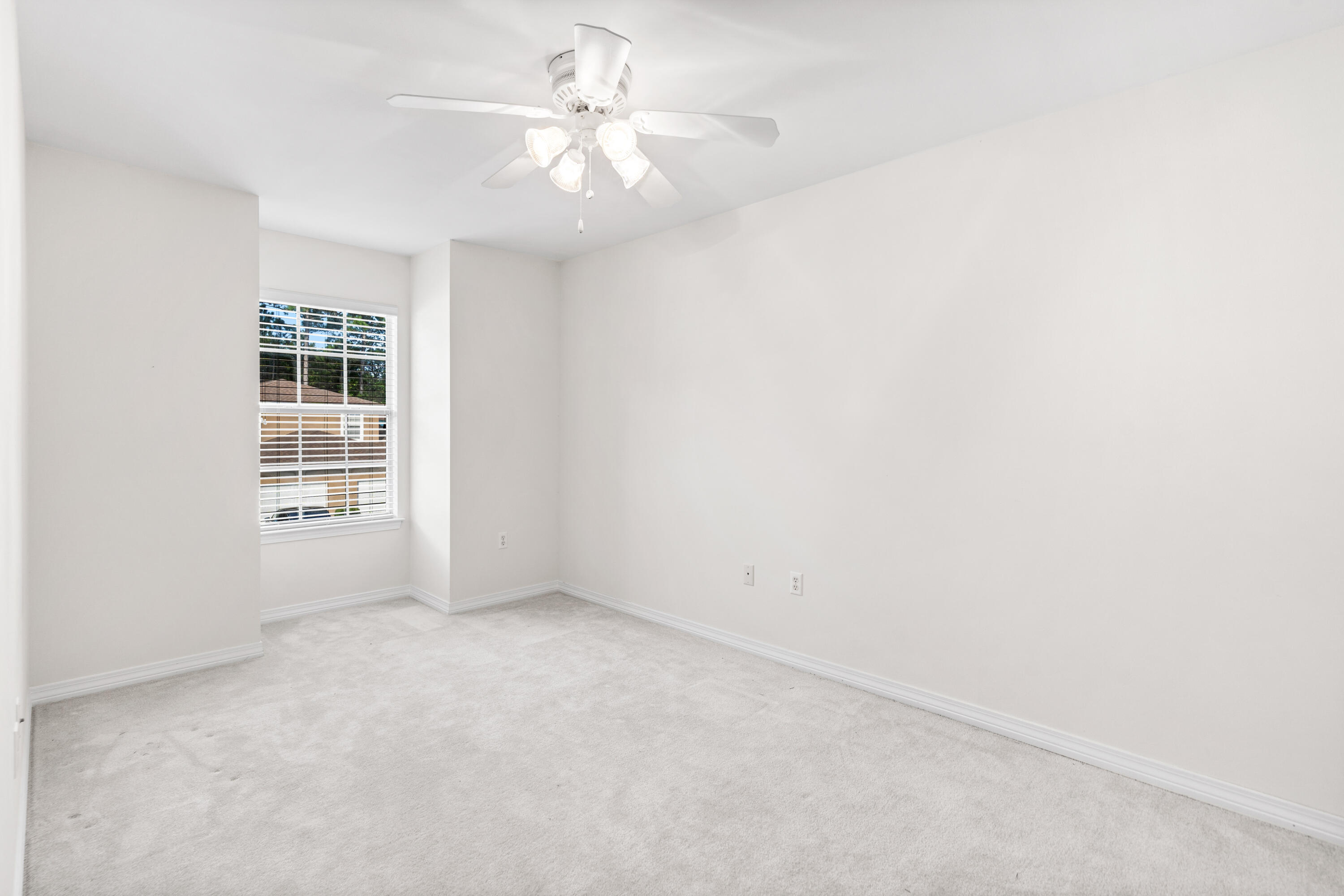 REFLECTIONS AT BLUEWATER BAY T/H - Residential