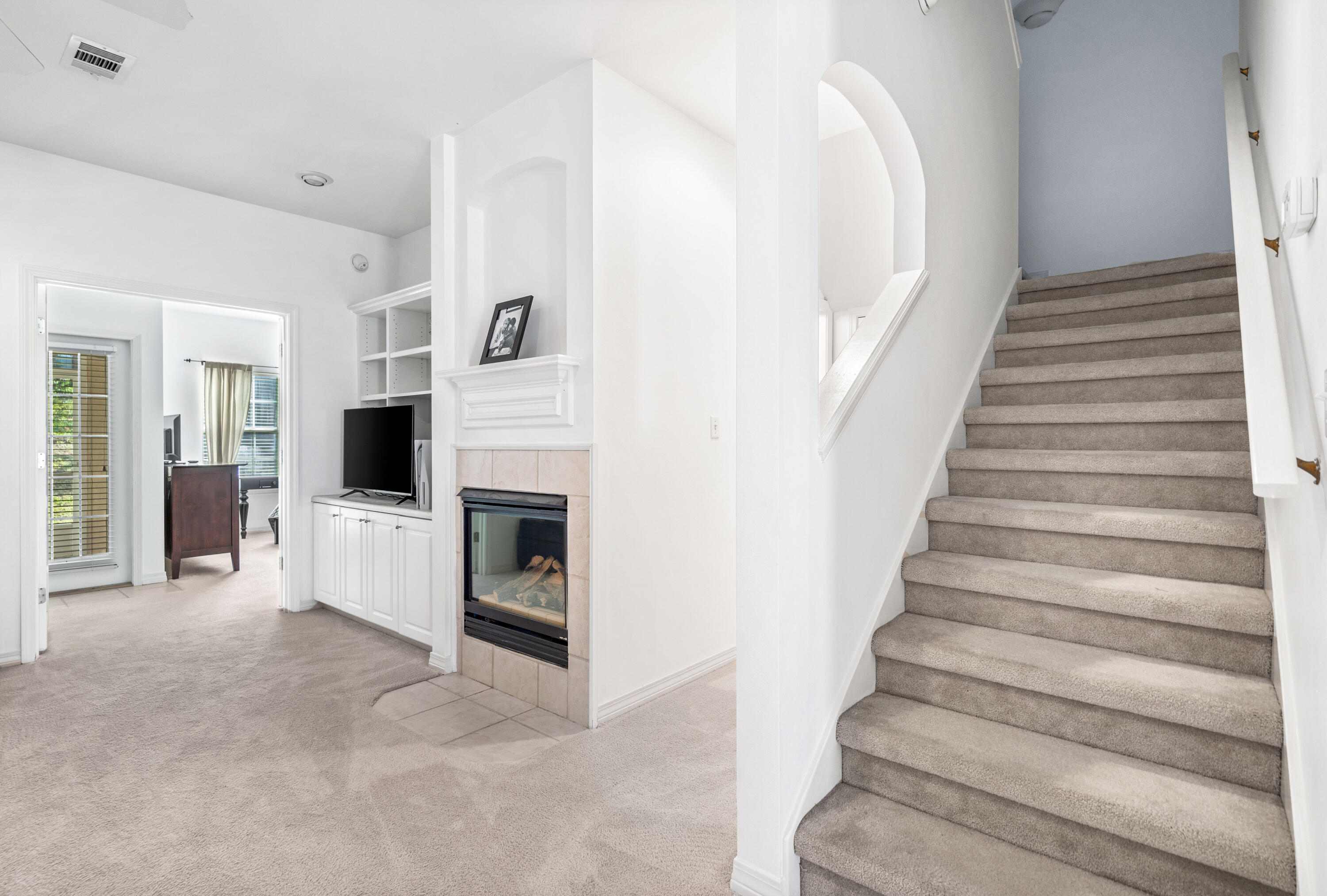 REFLECTIONS AT BLUEWATER BAY T/H - Residential