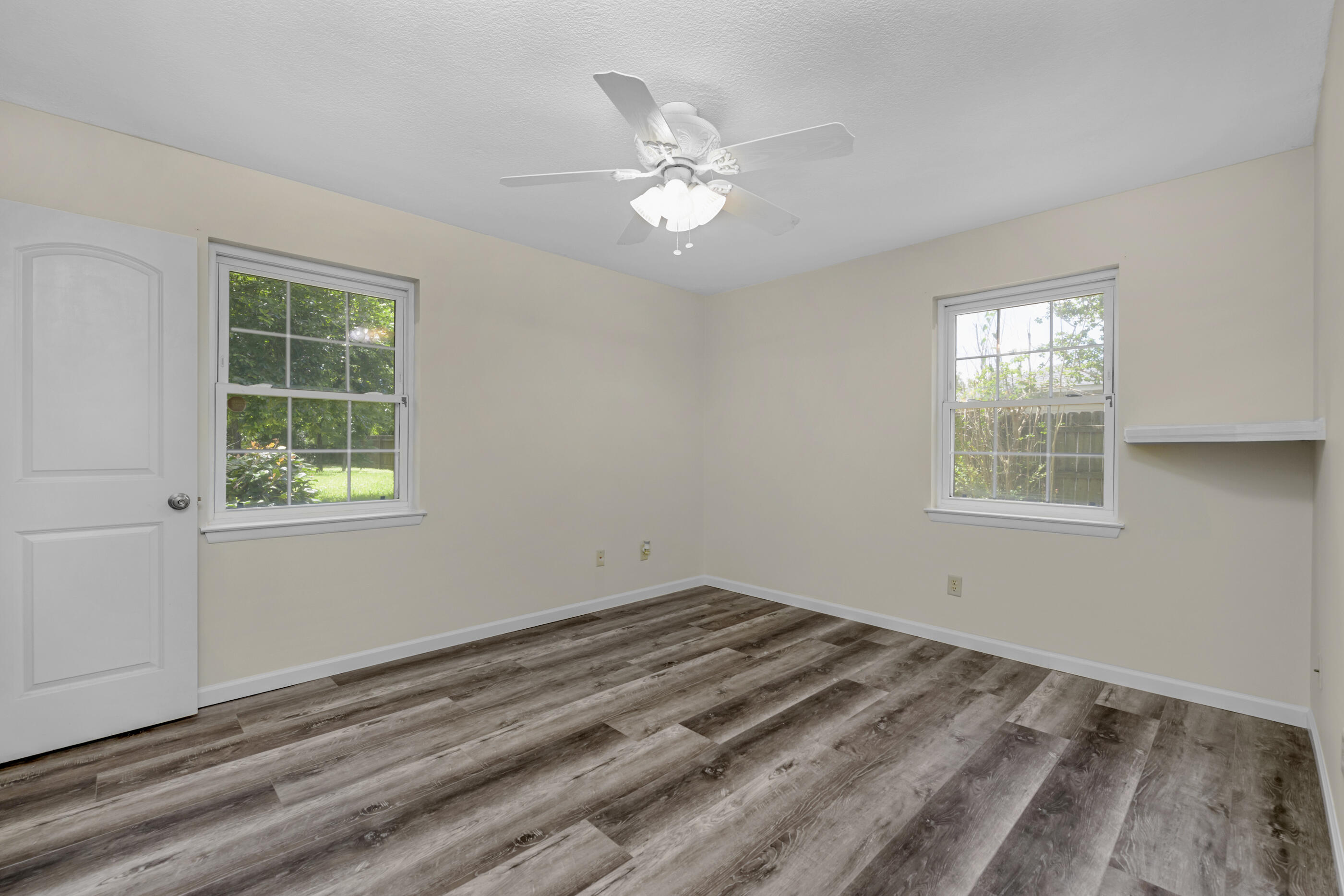 NAVARRE S/D 2ND ADDN - Residential