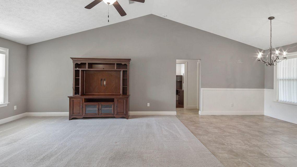 The Pines Of Lynn Haven - Residential