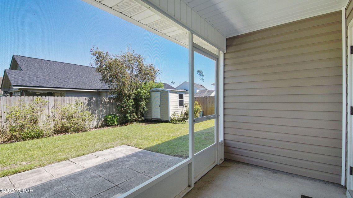 The Pines Of Lynn Haven - Residential