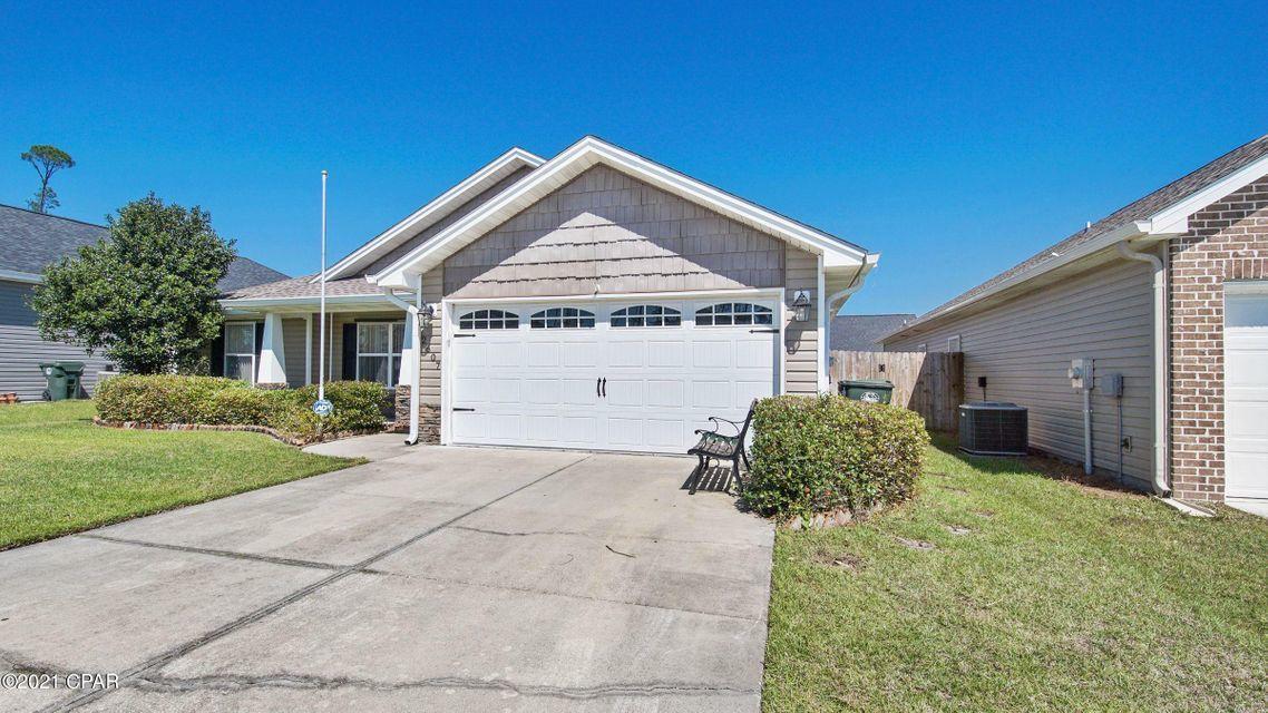 The Pines Of Lynn Haven - Residential