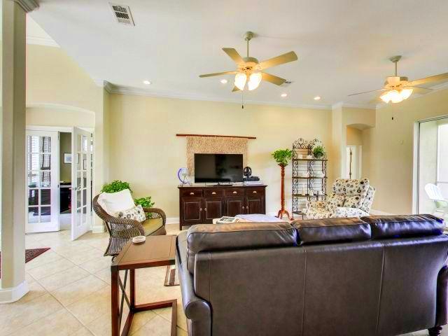 EMERALD LAKES PH 2 - Residential