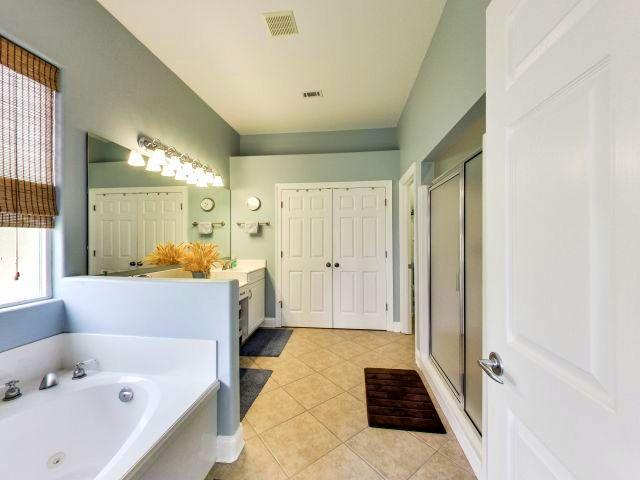 EMERALD LAKES PH 2 - Residential