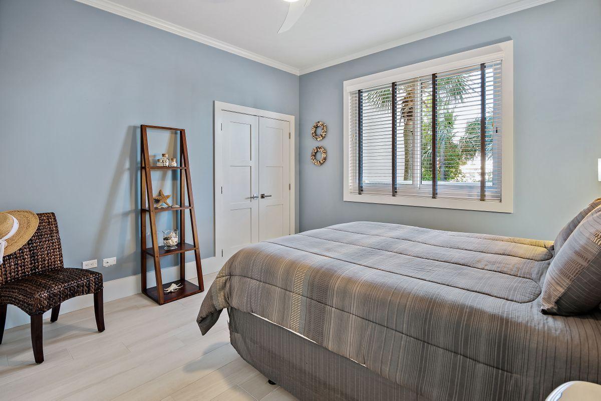 HIDDEN DUNES GRAND VILLAS - Residential