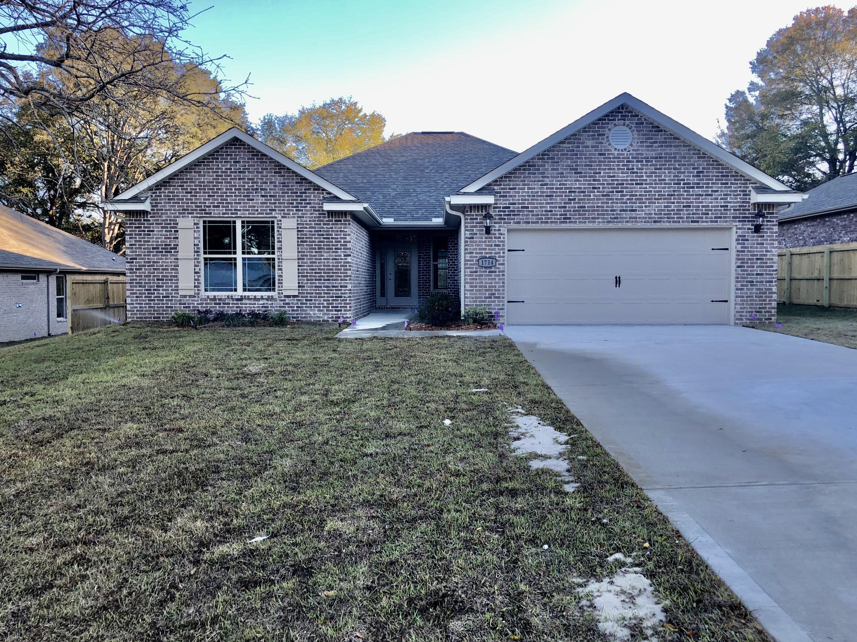 ROSEMONT S/D - Residential