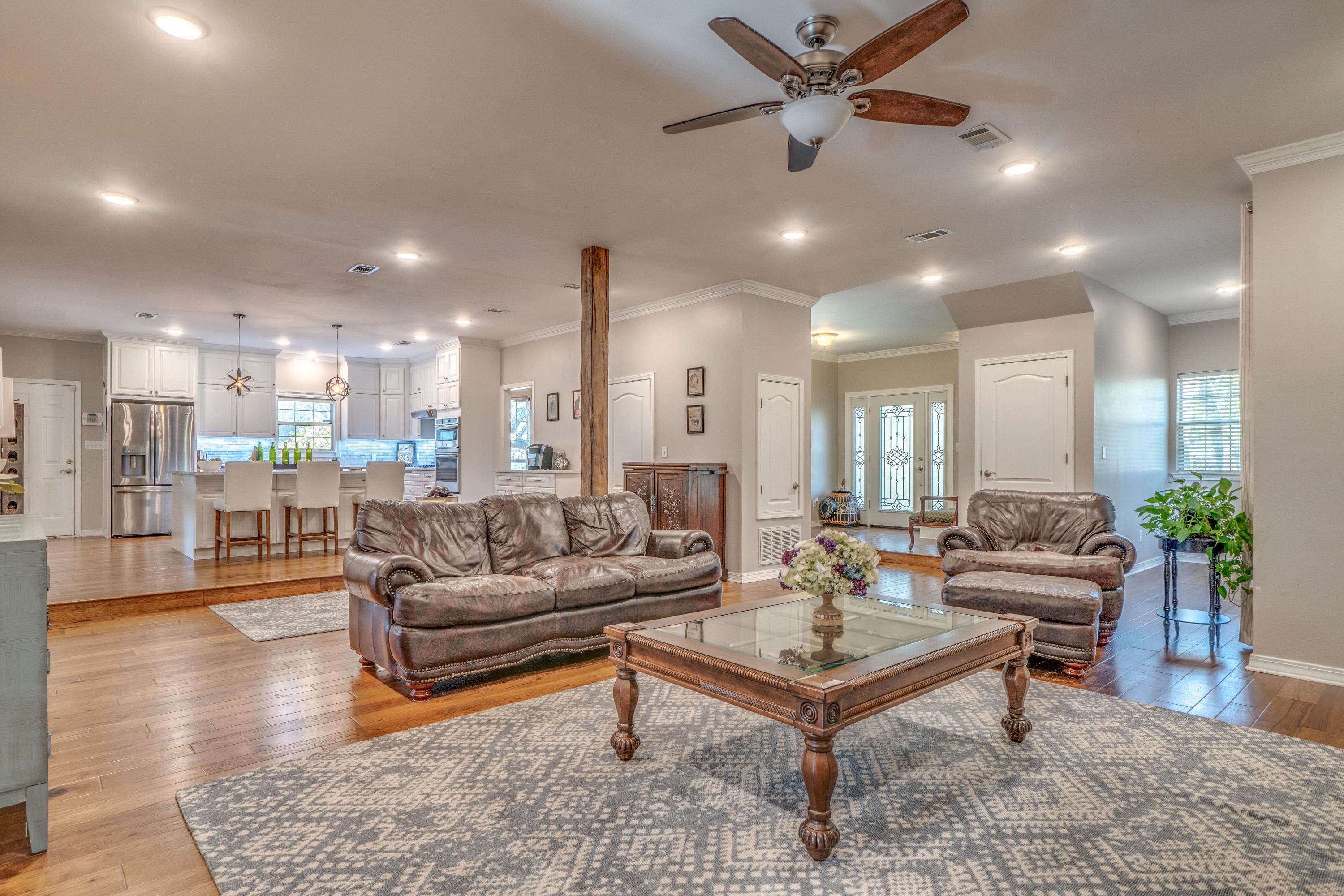 LAKE LORRAINE GARDENS - Residential