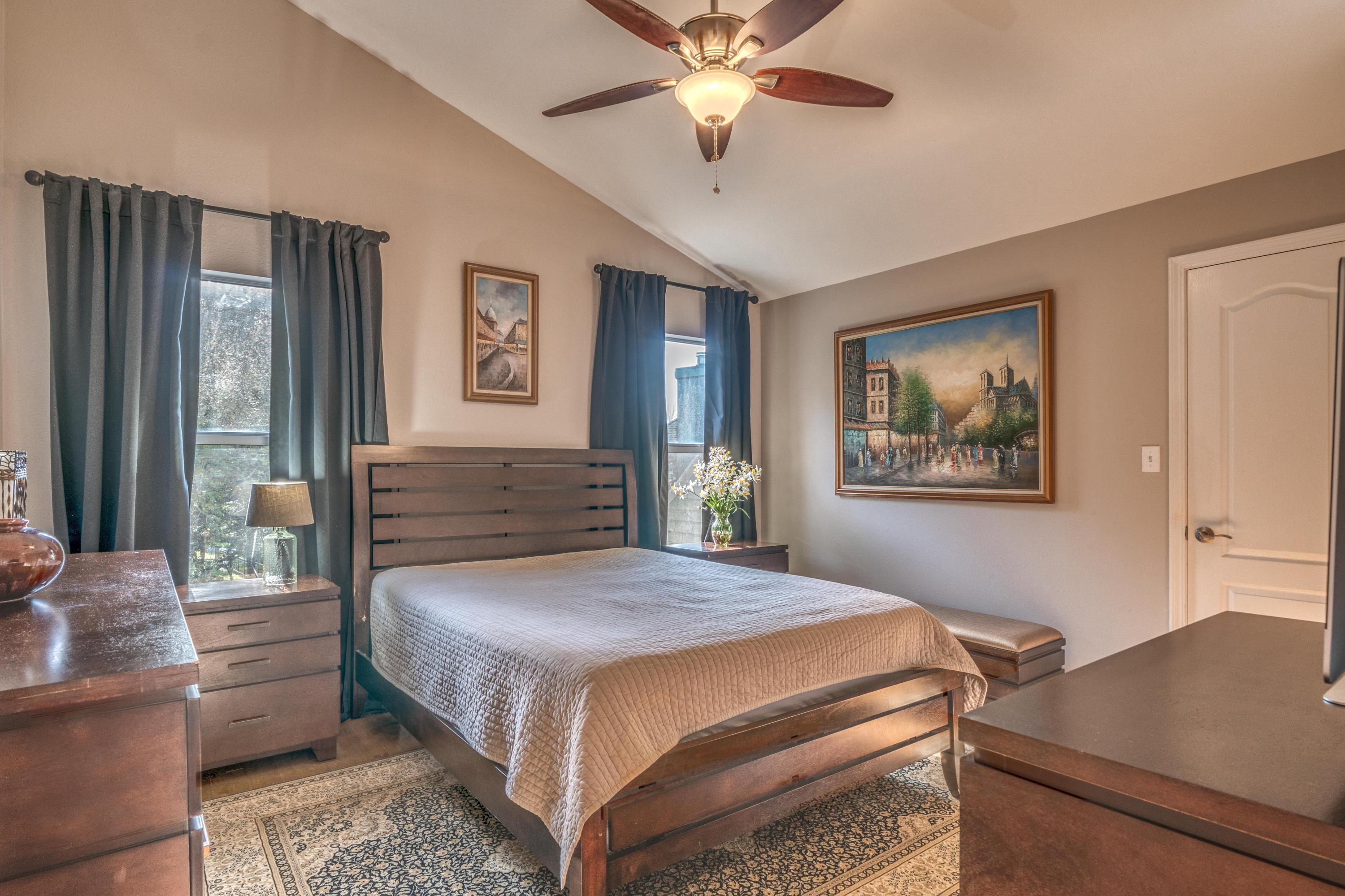 LAKE LORRAINE GARDENS - Residential