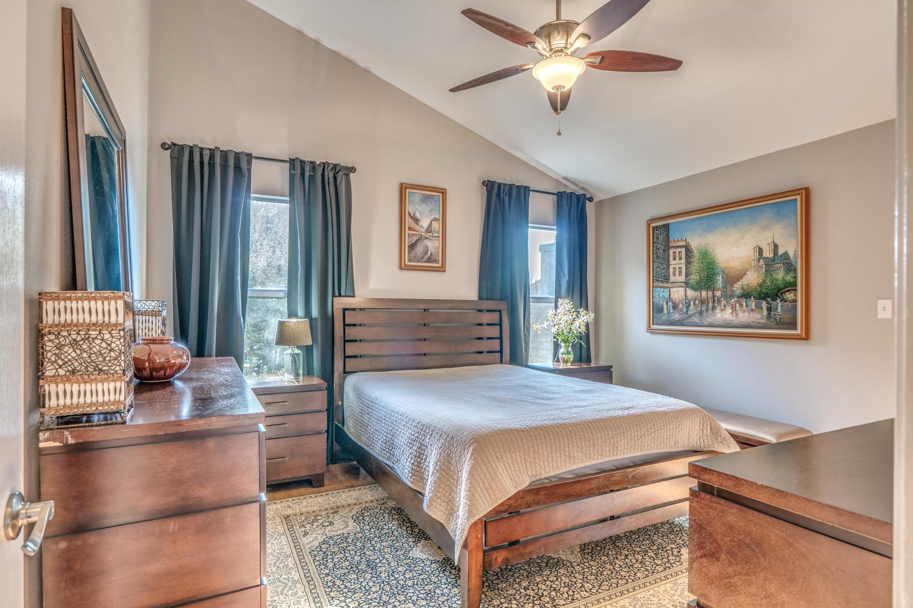 LAKE LORRAINE GARDENS - Residential