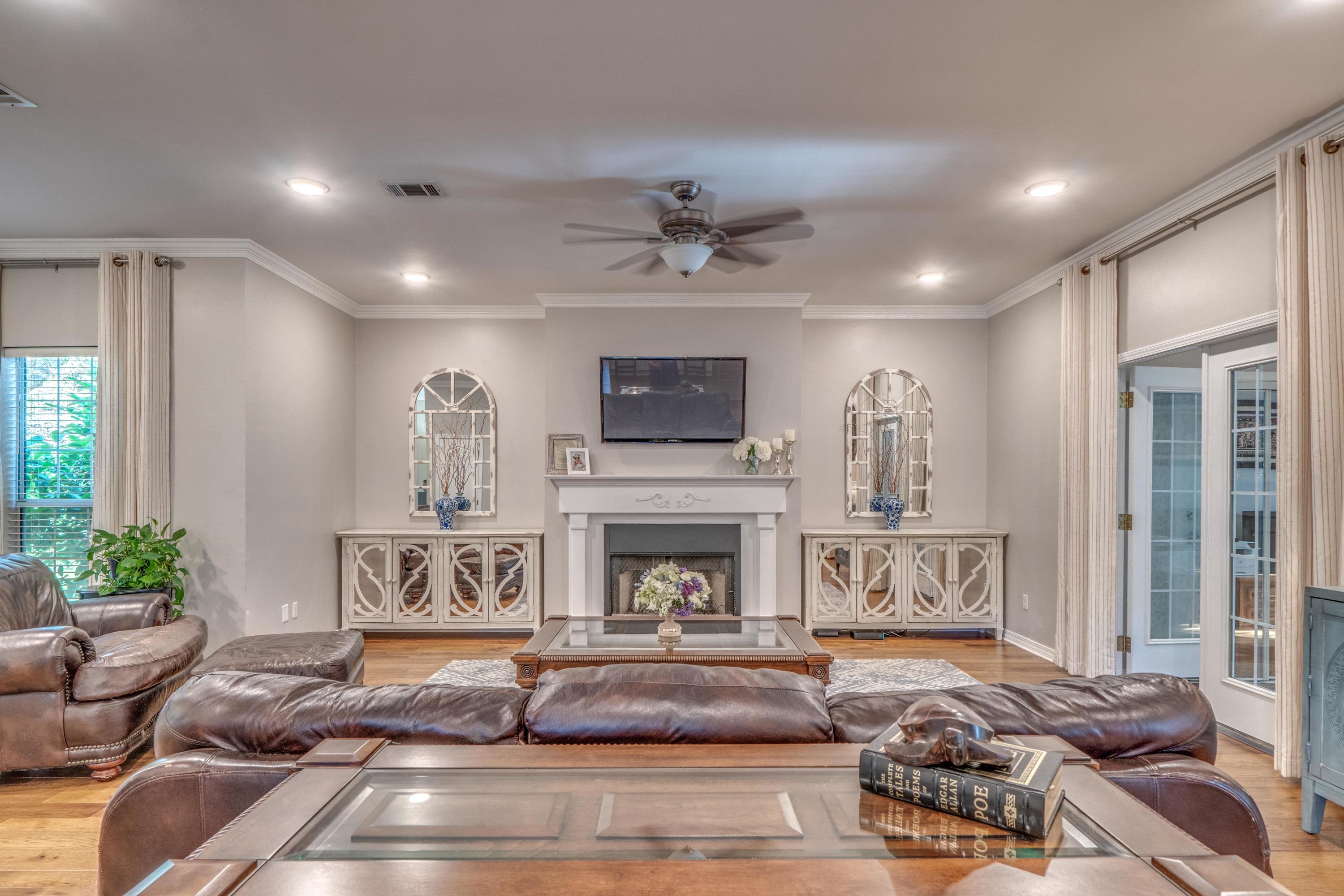 LAKE LORRAINE GARDENS - Residential