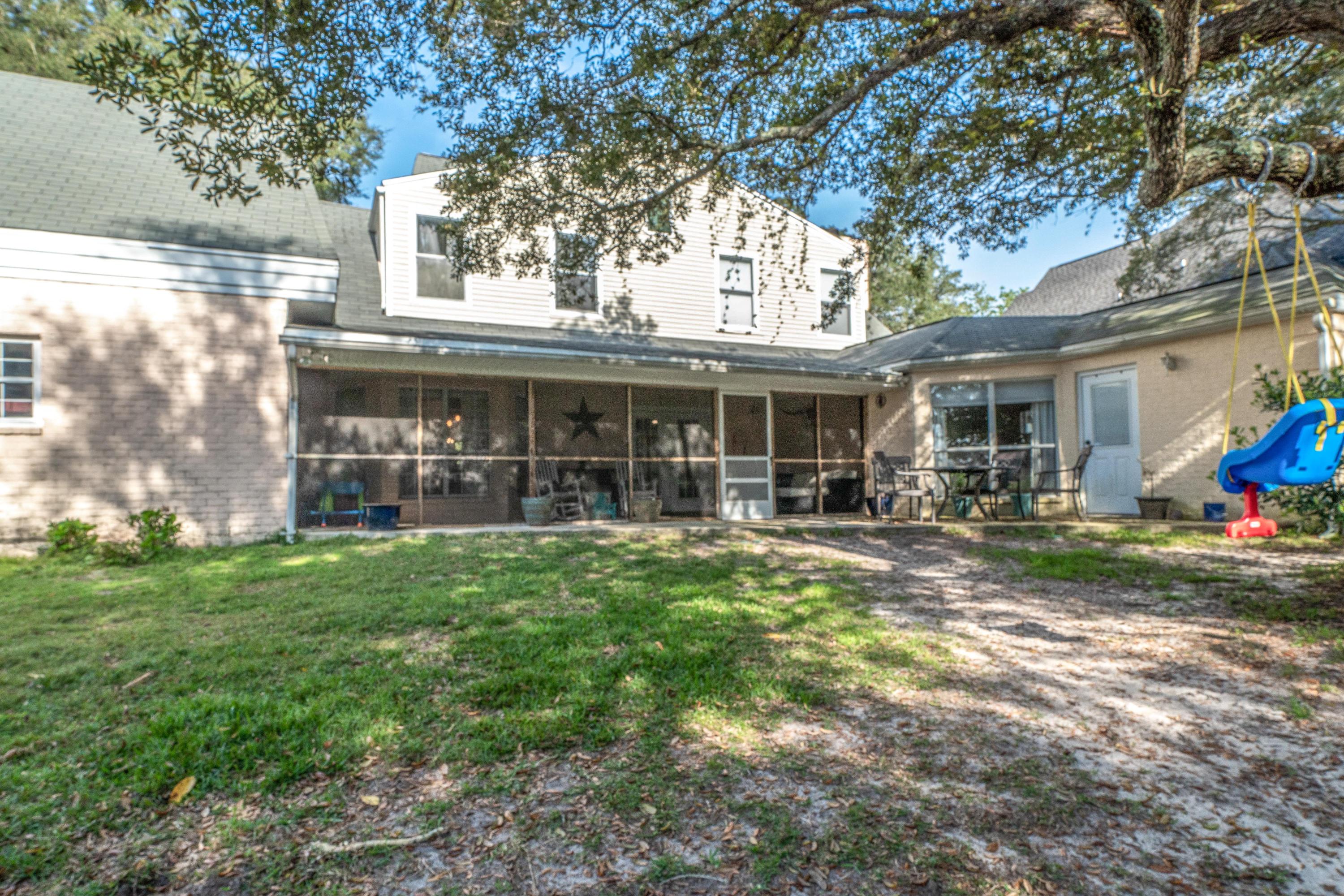 LAKE LORRAINE GARDENS - Residential