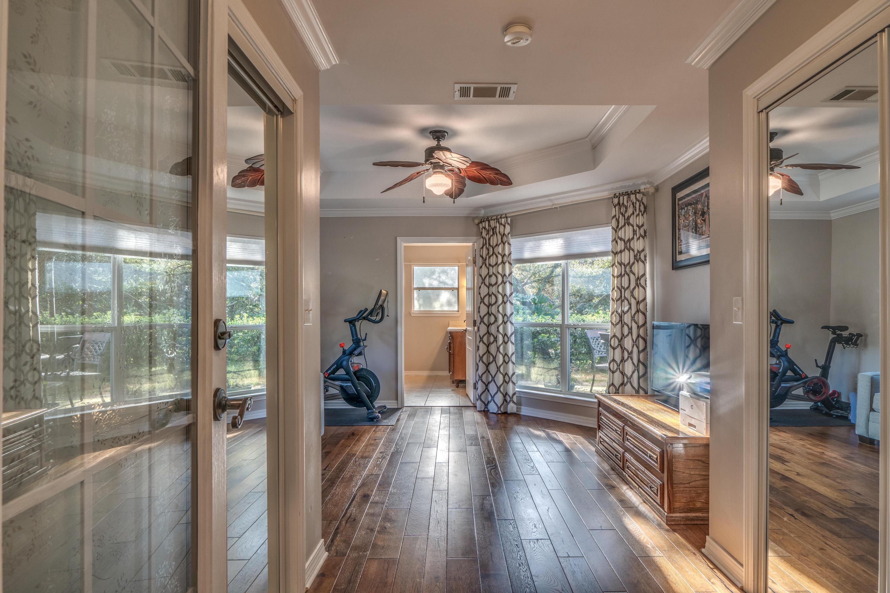 LAKE LORRAINE GARDENS - Residential