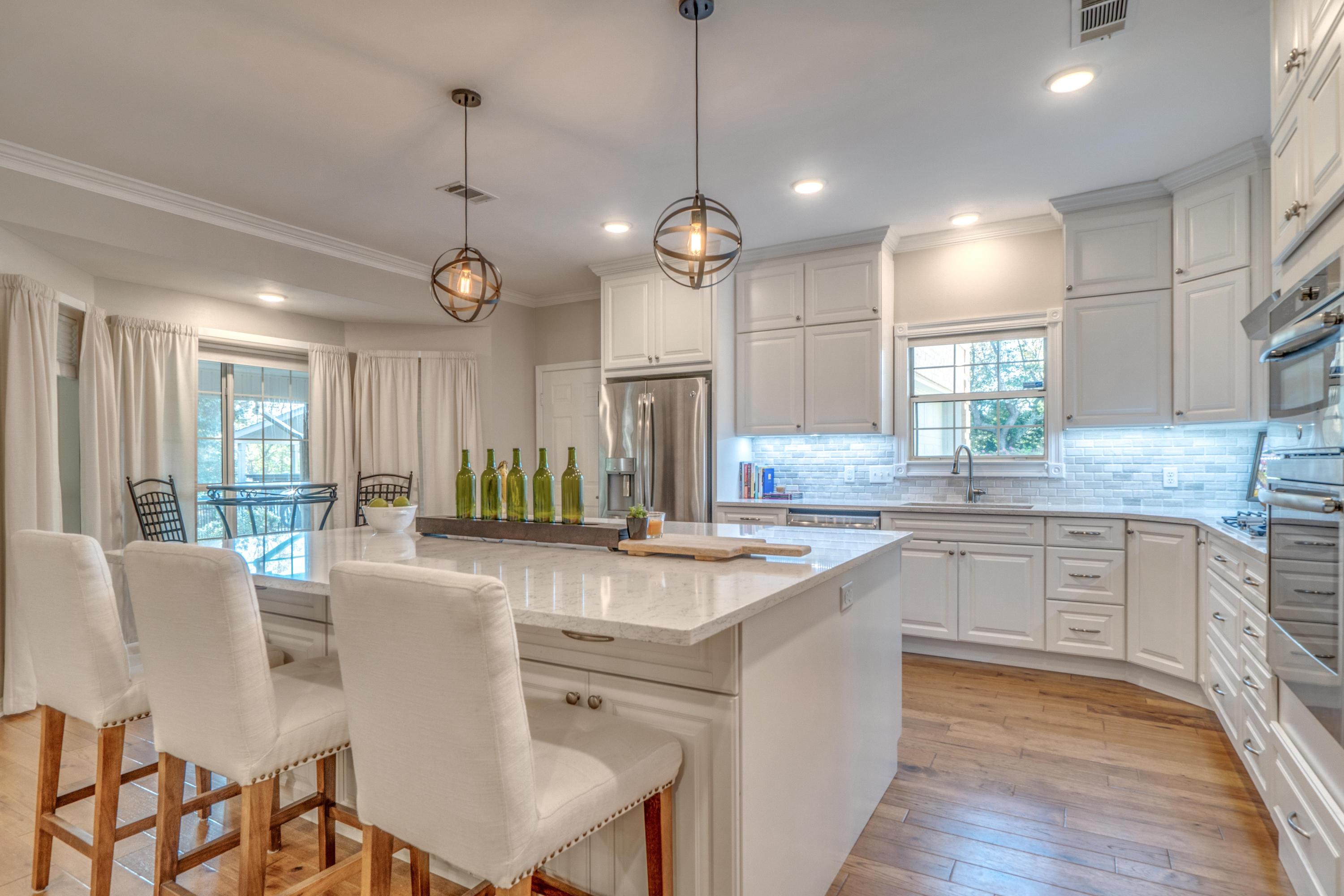 LAKE LORRAINE GARDENS - Residential