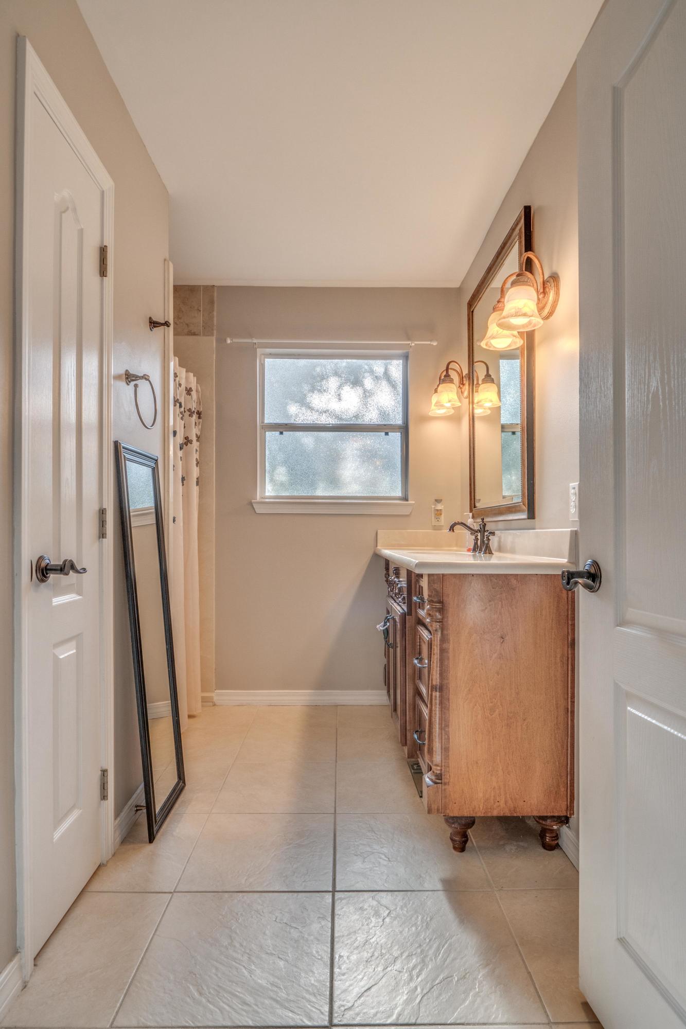 LAKE LORRAINE GARDENS - Residential