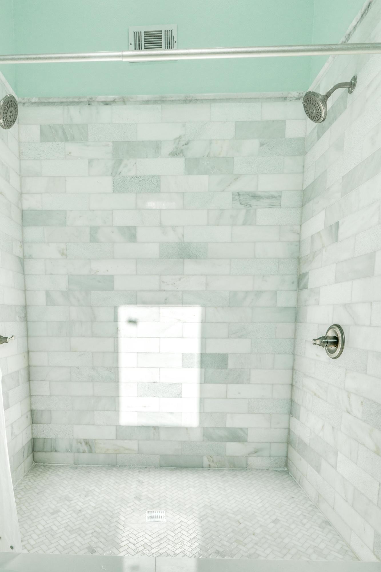 LAKE LORRAINE GARDENS - Residential