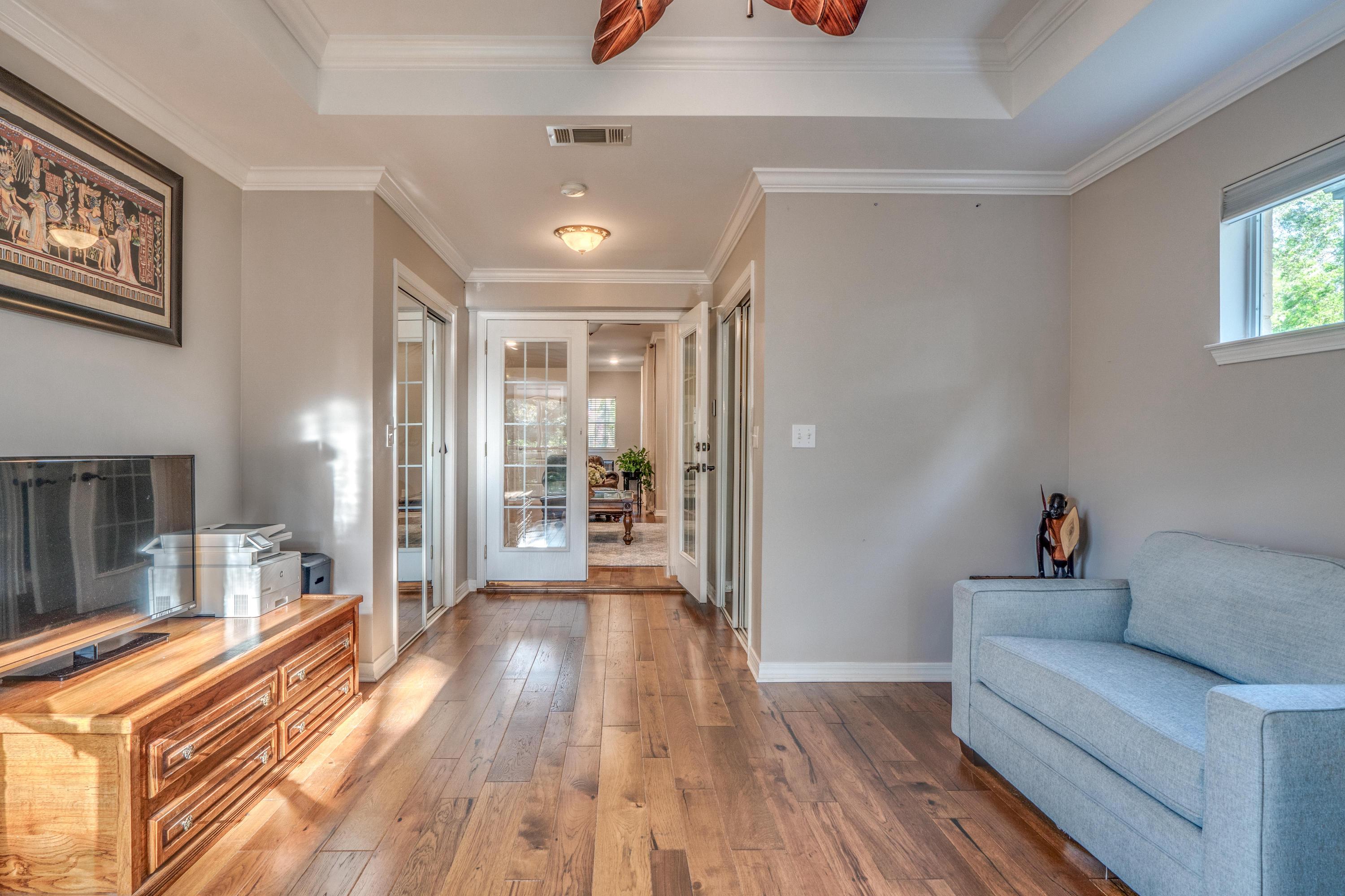 LAKE LORRAINE GARDENS - Residential