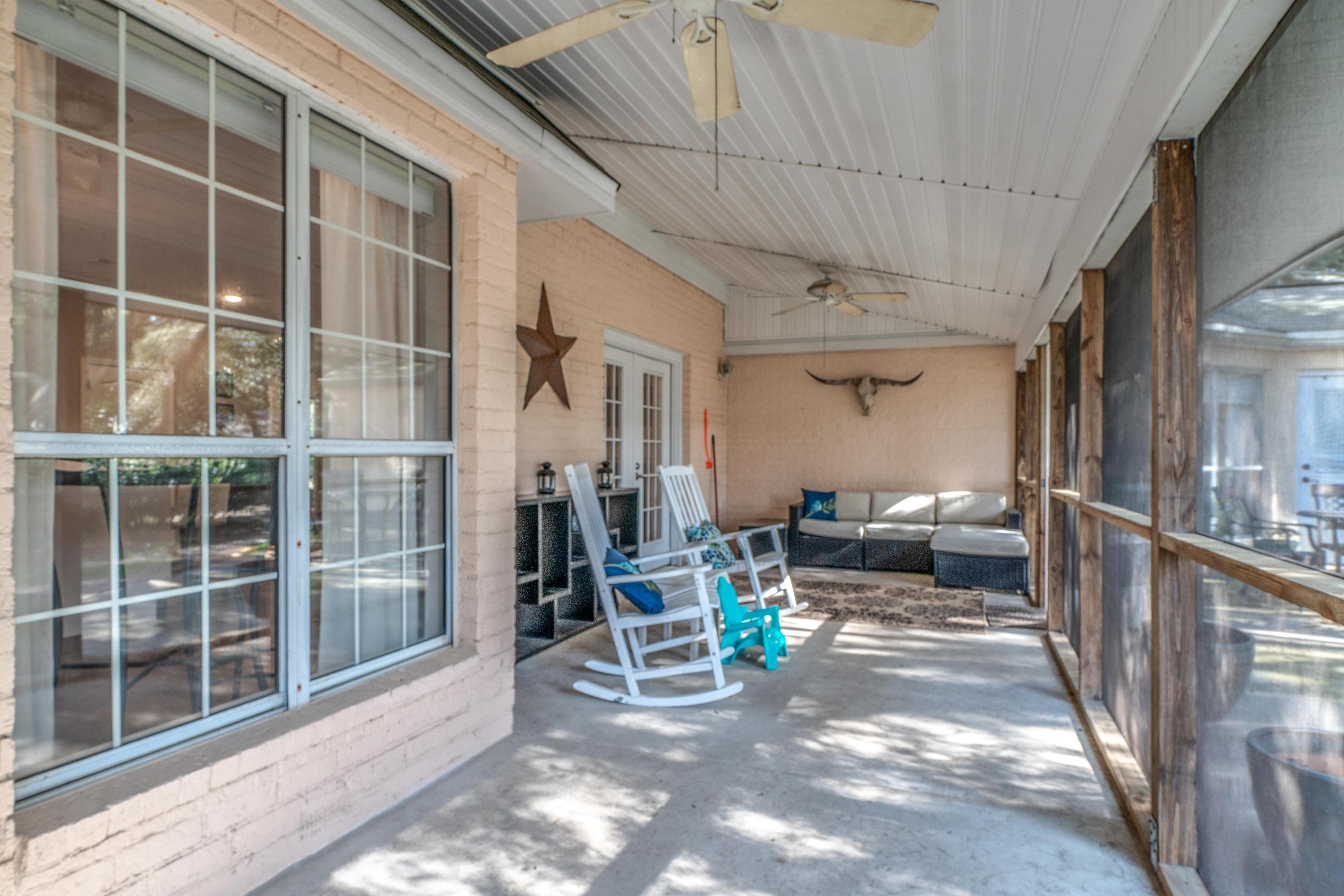 LAKE LORRAINE GARDENS - Residential