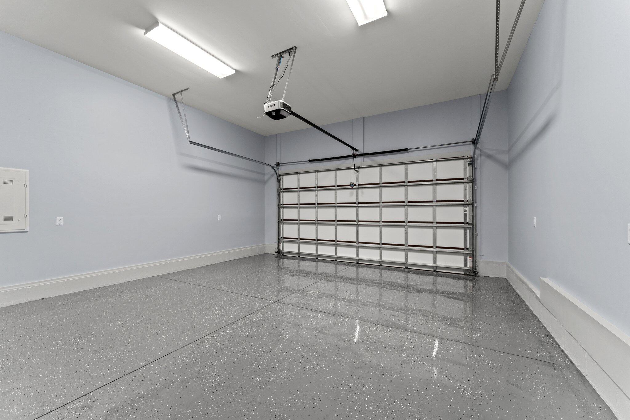 EXCLUSIVE BEACH - Residential