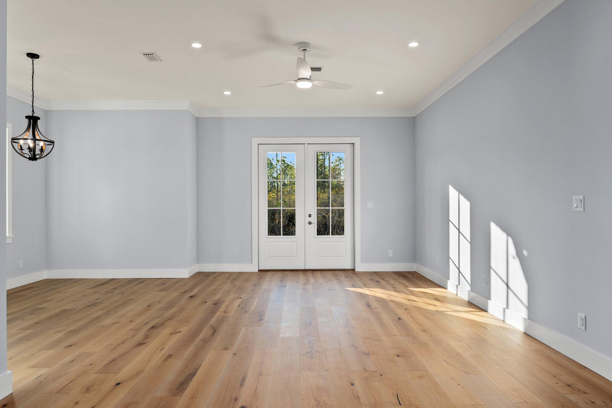 EXCLUSIVE BEACH - Residential