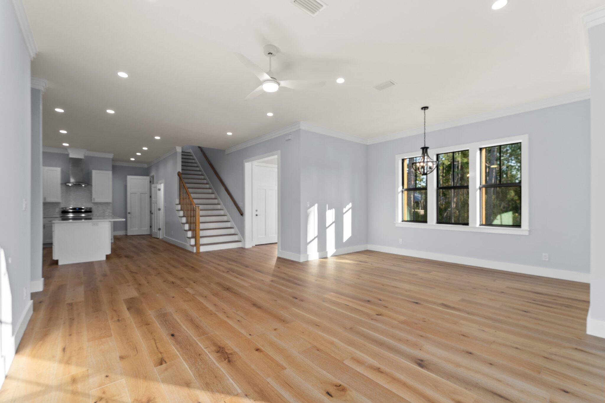 EXCLUSIVE BEACH - Residential