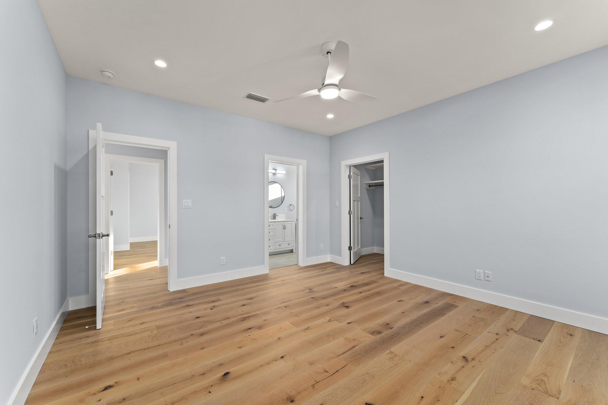 EXCLUSIVE BEACH - Residential