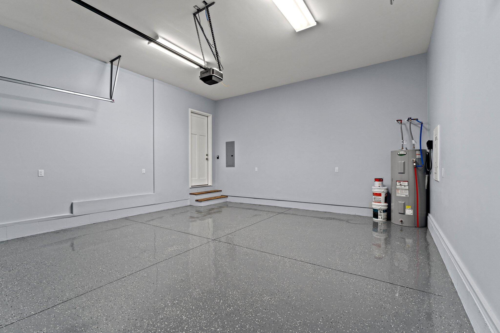 EXCLUSIVE BEACH - Residential