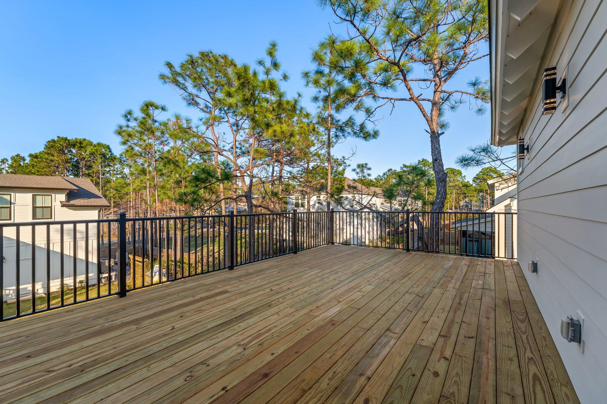 EXCLUSIVE BEACH - Residential