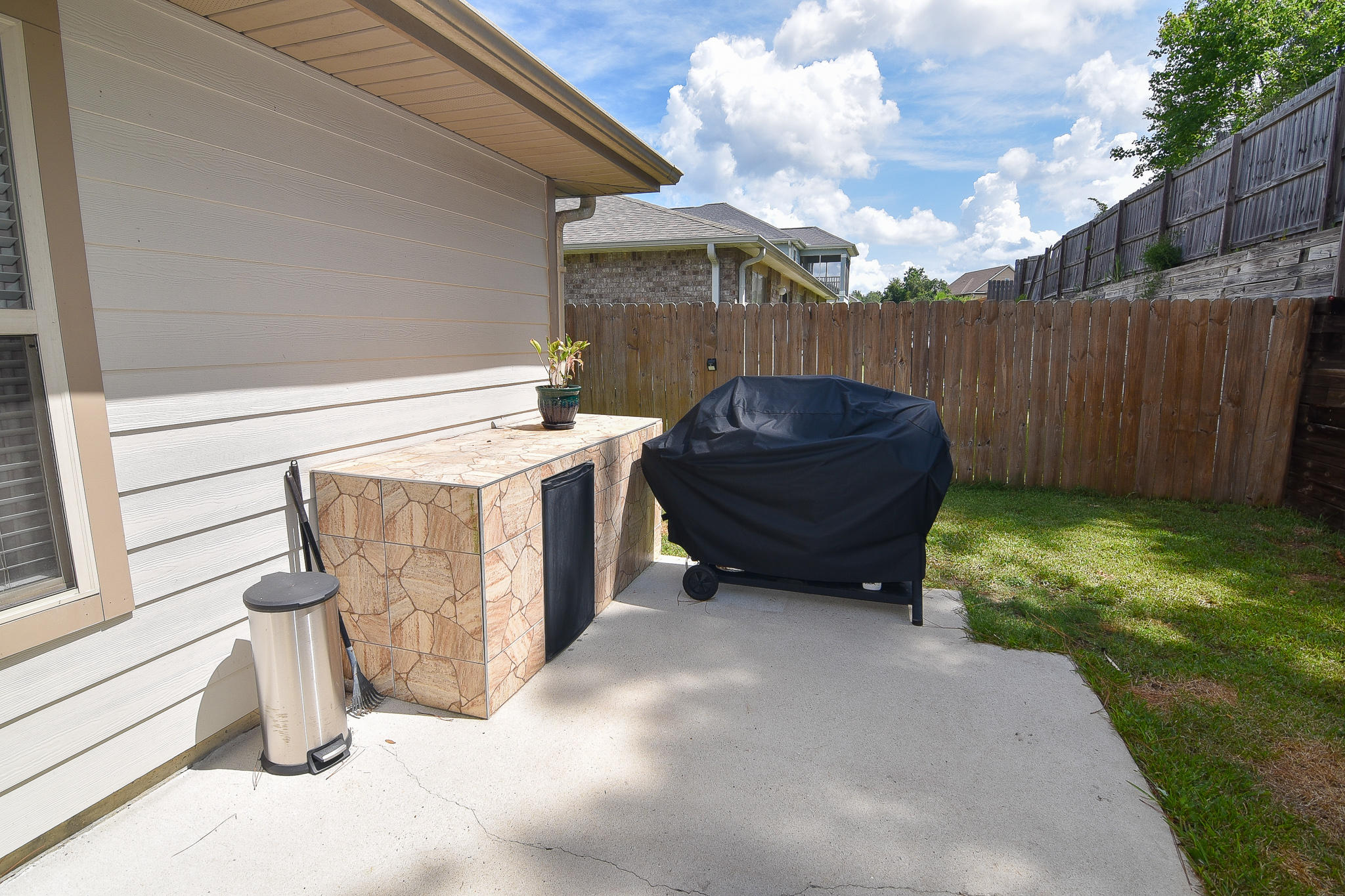 DUGGAN POND ESTATES - Residential