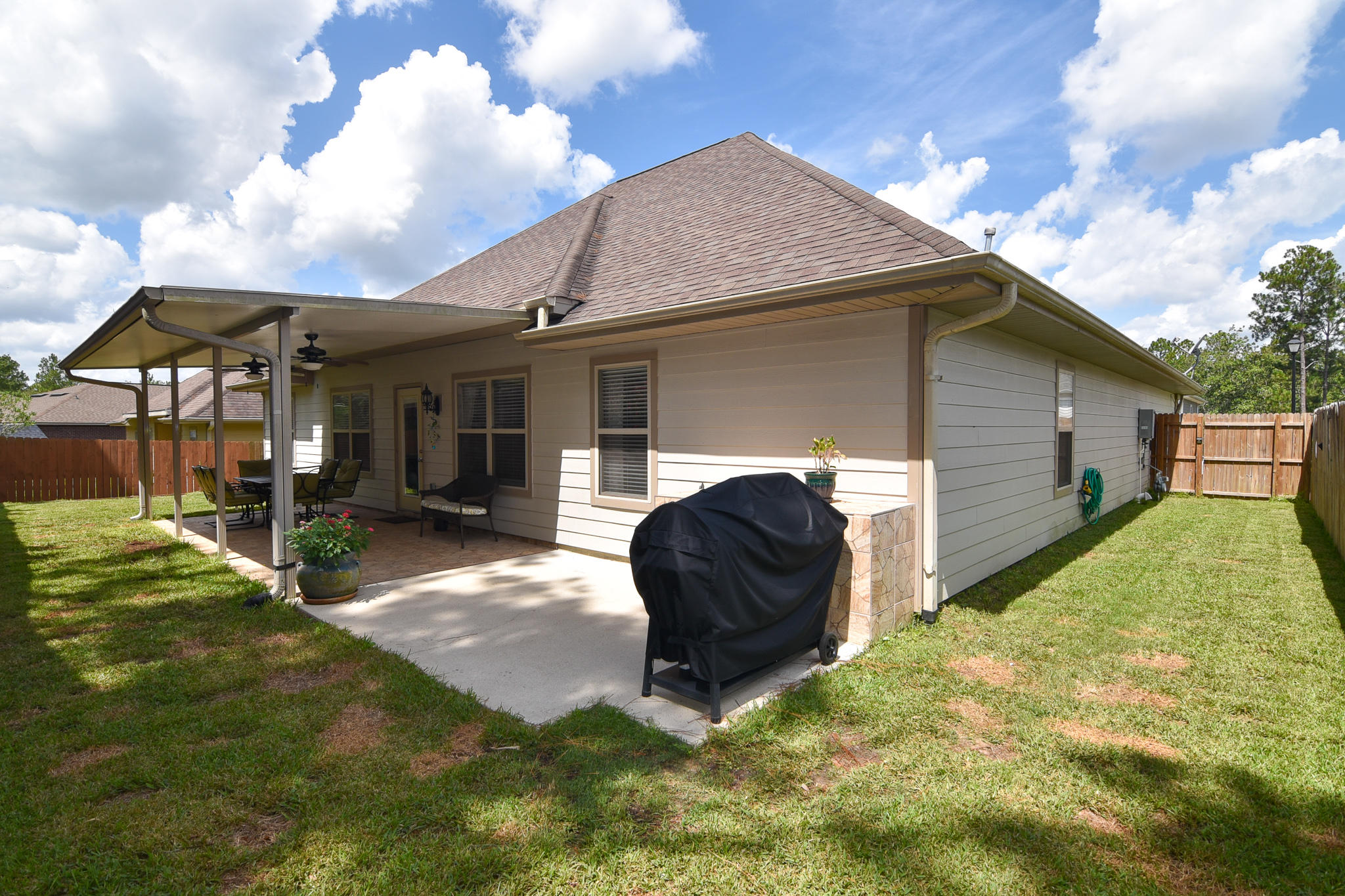 DUGGAN POND ESTATES - Residential