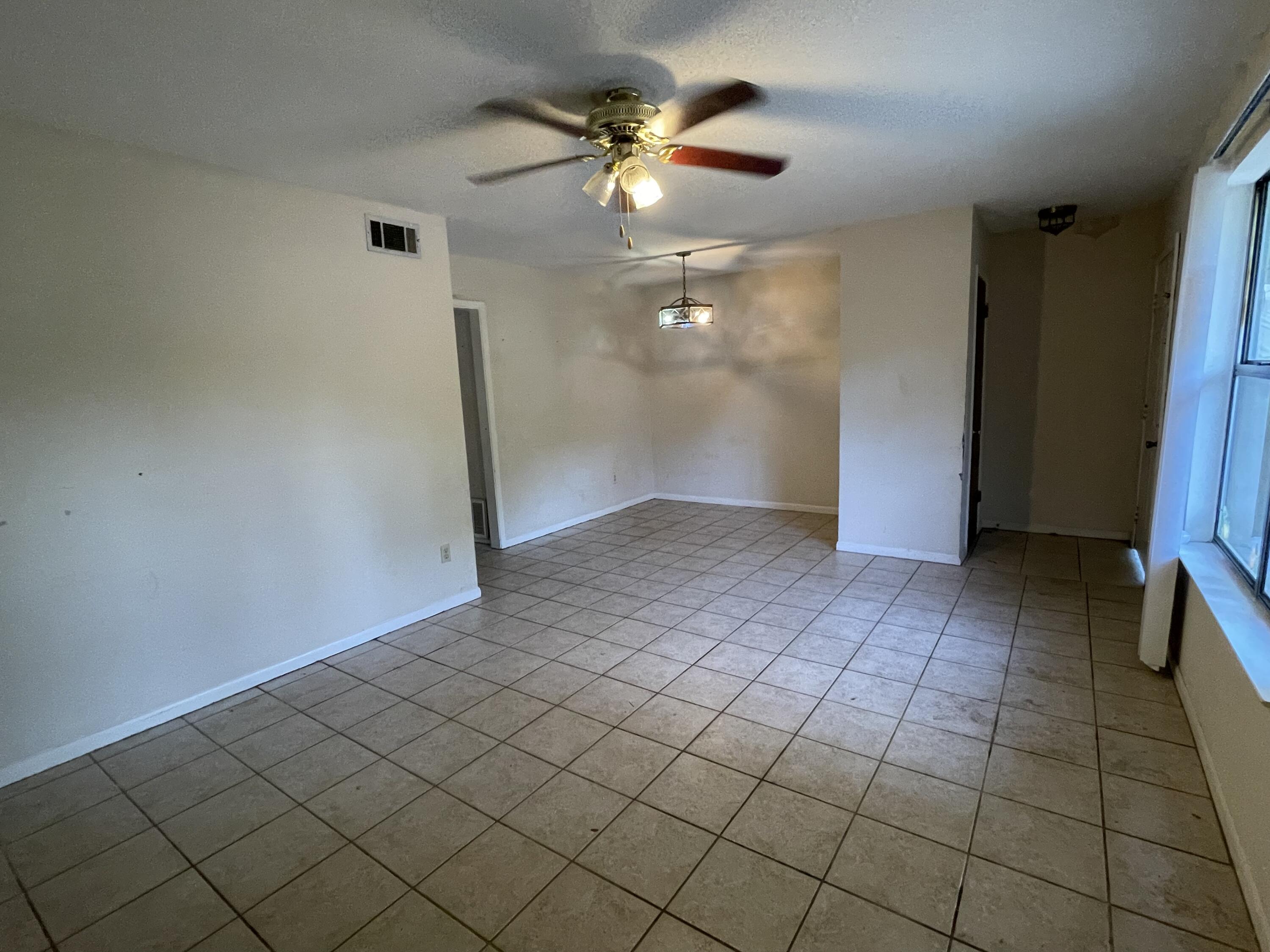 SHANGRA WOODS 1ST ADDN - Residential