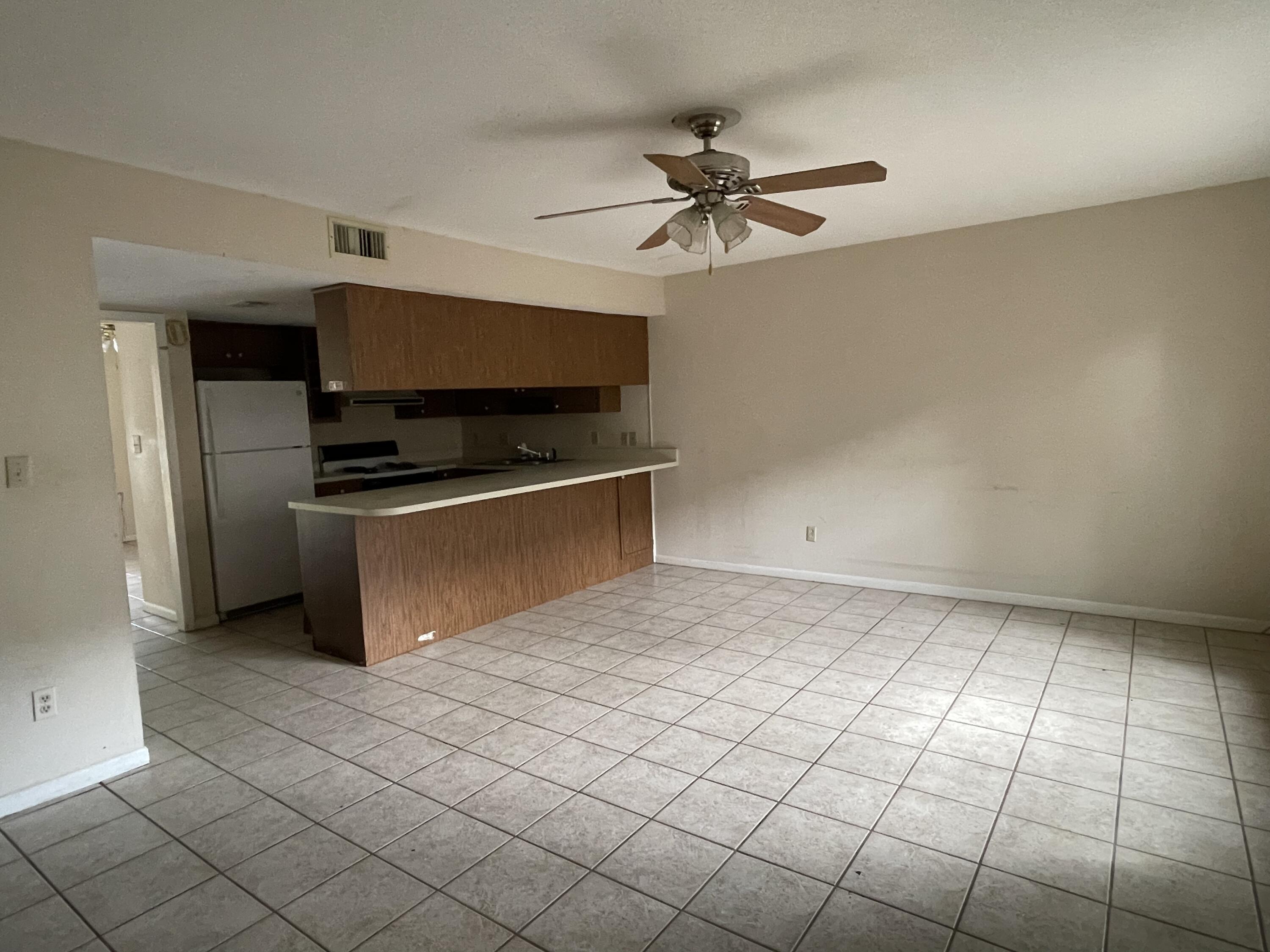 SHANGRA WOODS 1ST ADDN - Residential