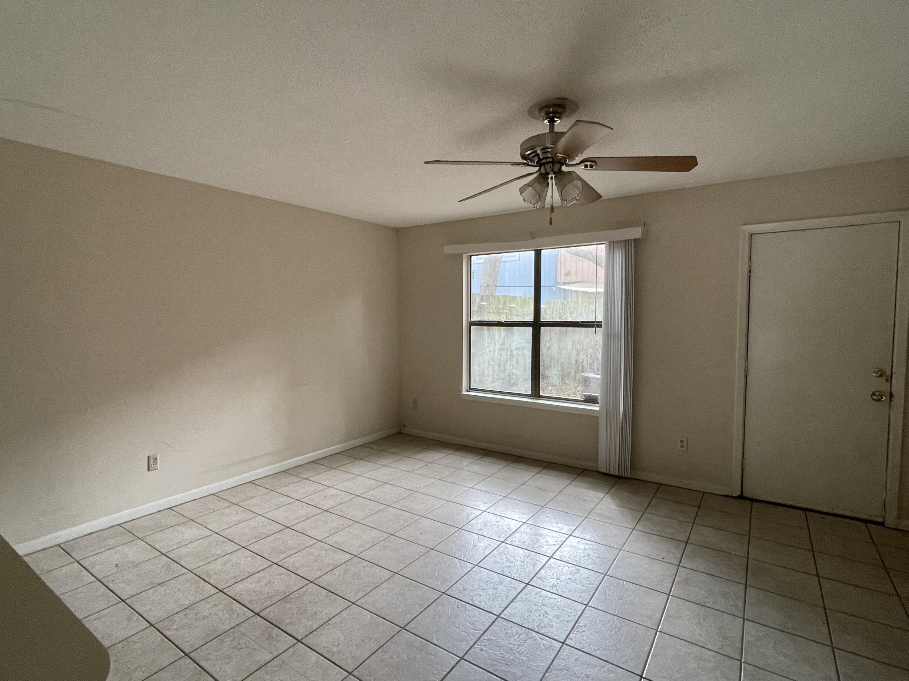 SHANGRA WOODS 1ST ADDN - Residential