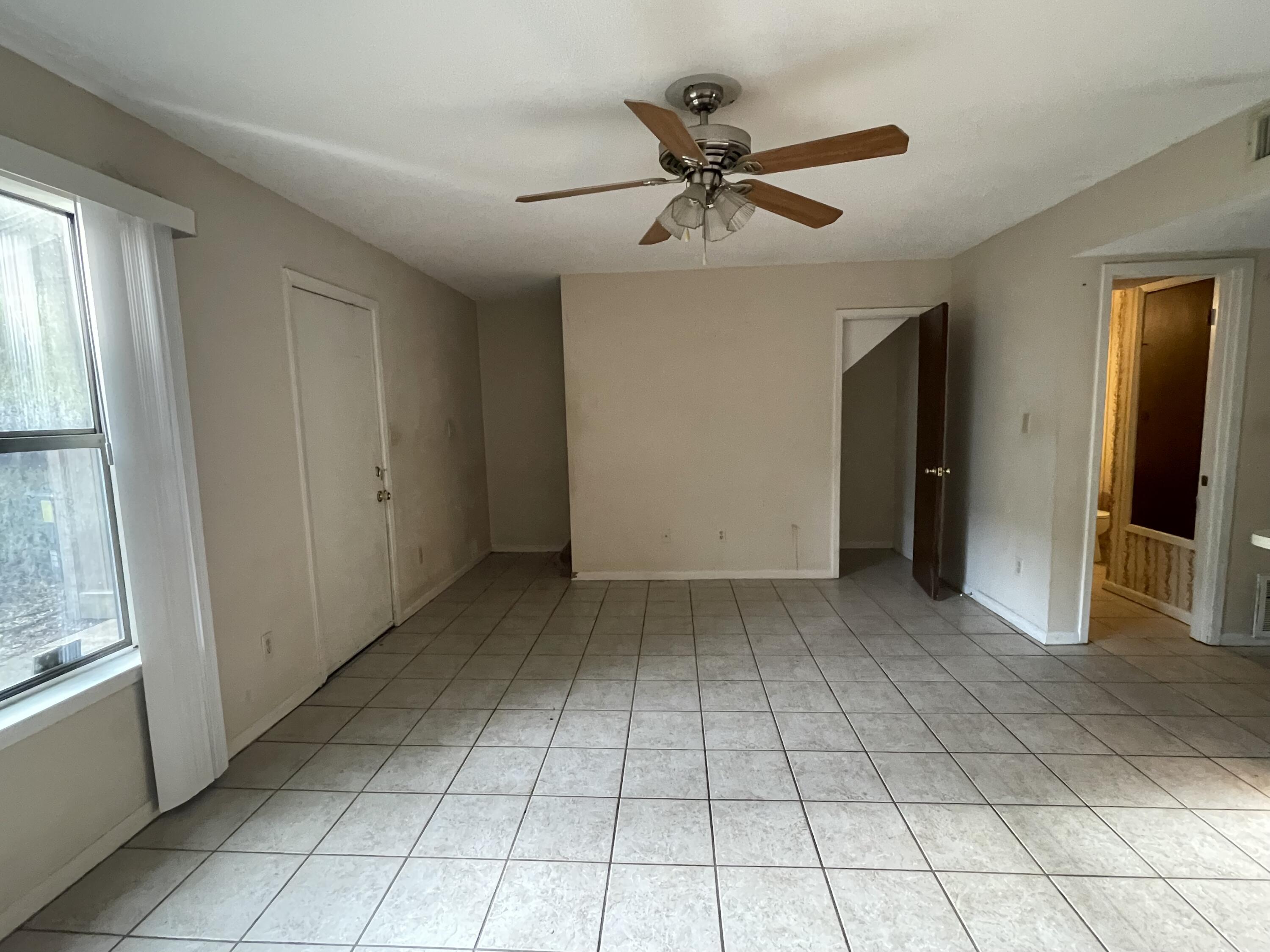 SHANGRA WOODS 1ST ADDN - Residential