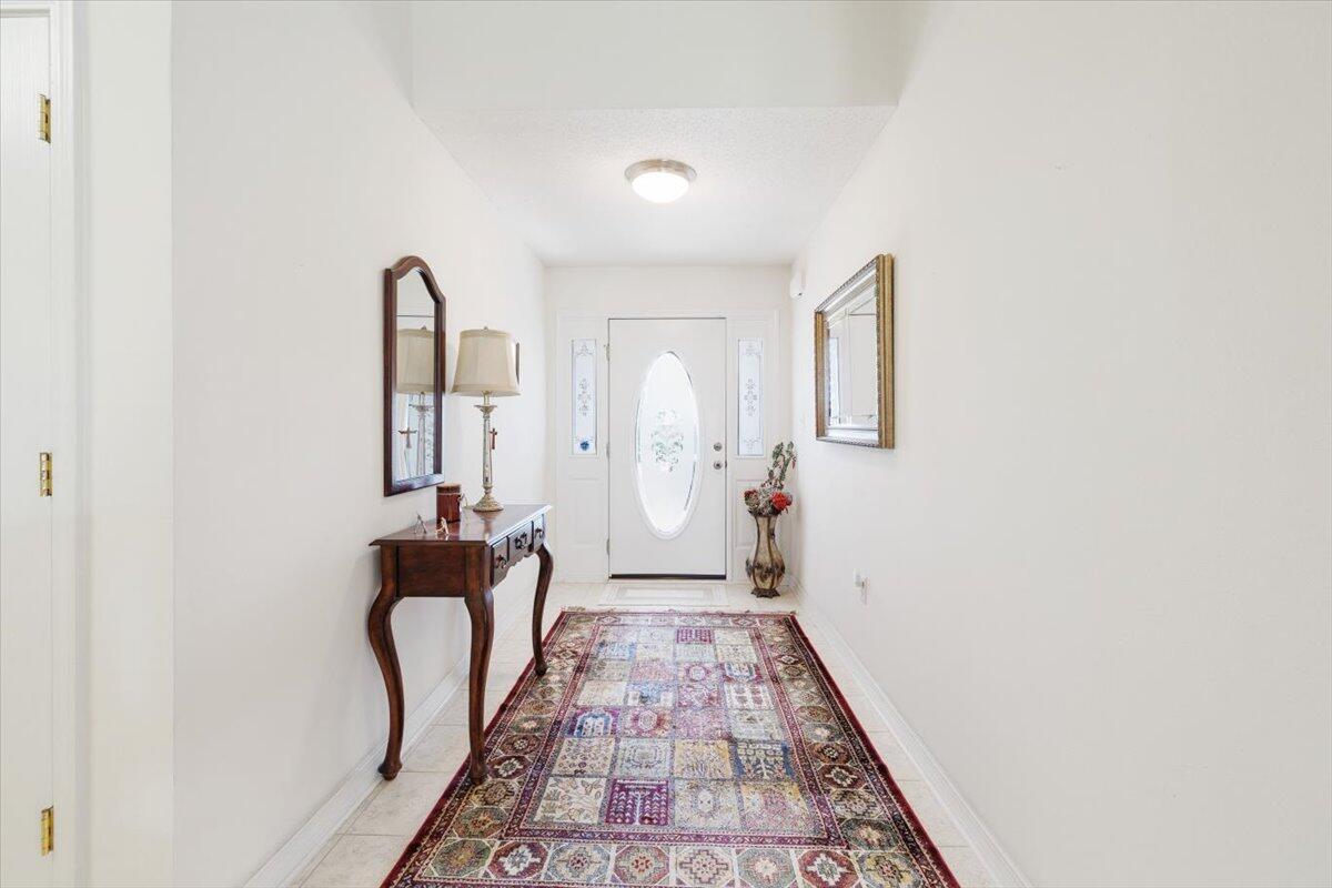 PARADISE RETREAT - Residential