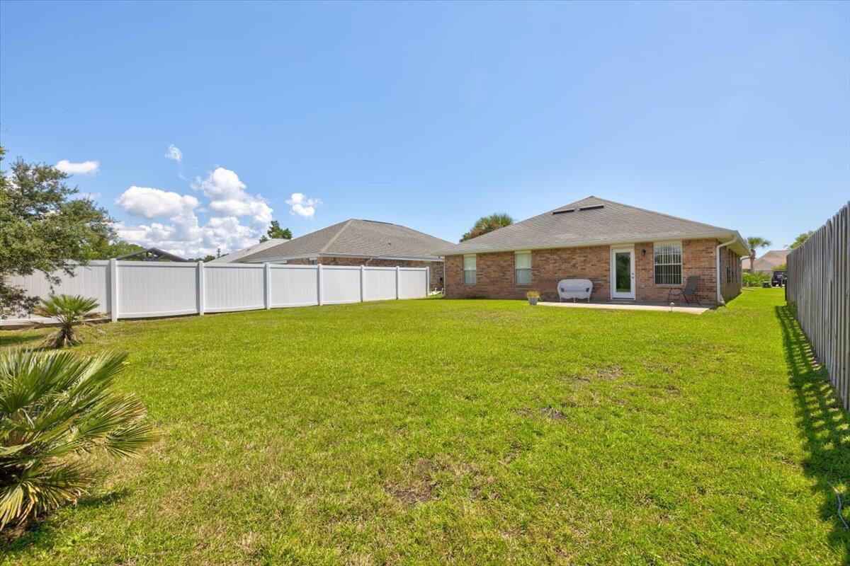 PARADISE RETREAT - Residential