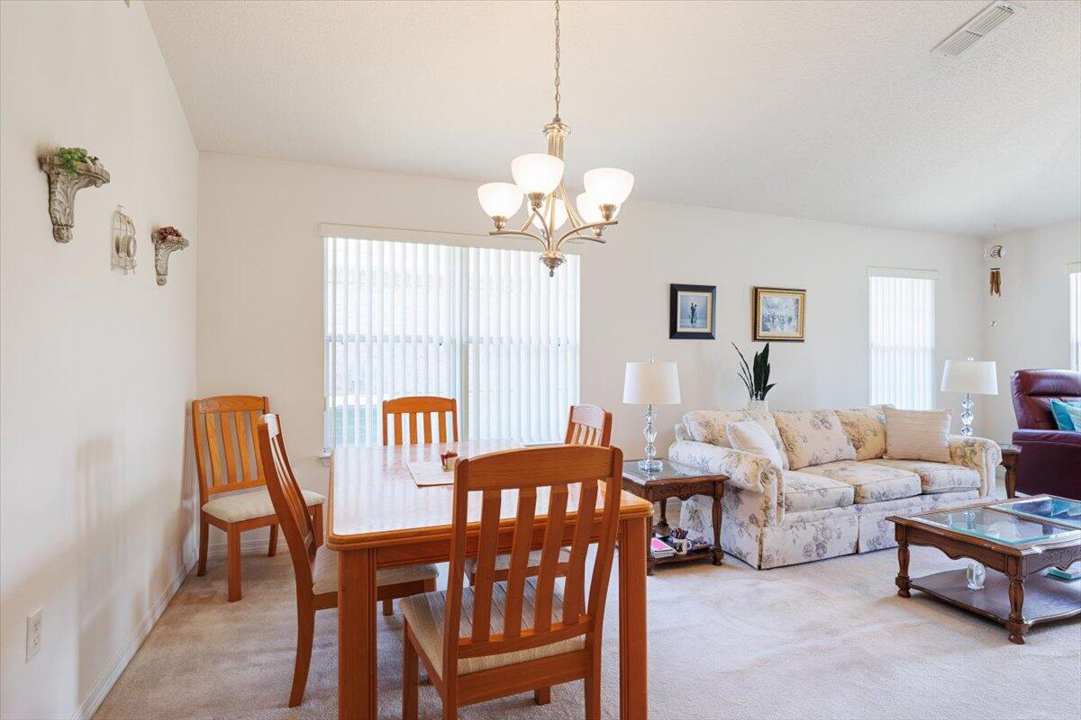 PARADISE RETREAT - Residential