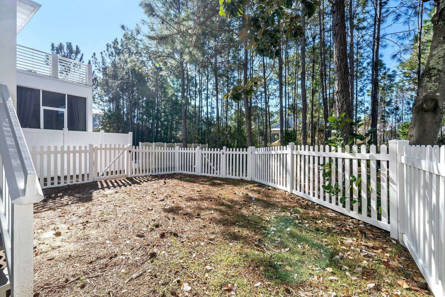 Riley's Bayview - Residential