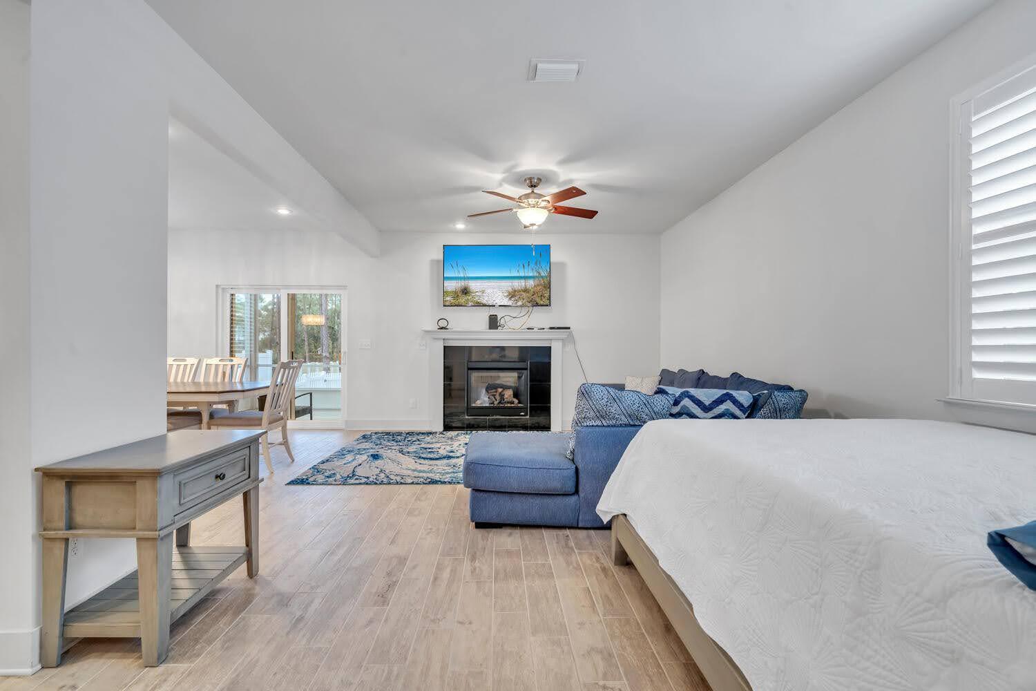 Riley's Bayview - Residential