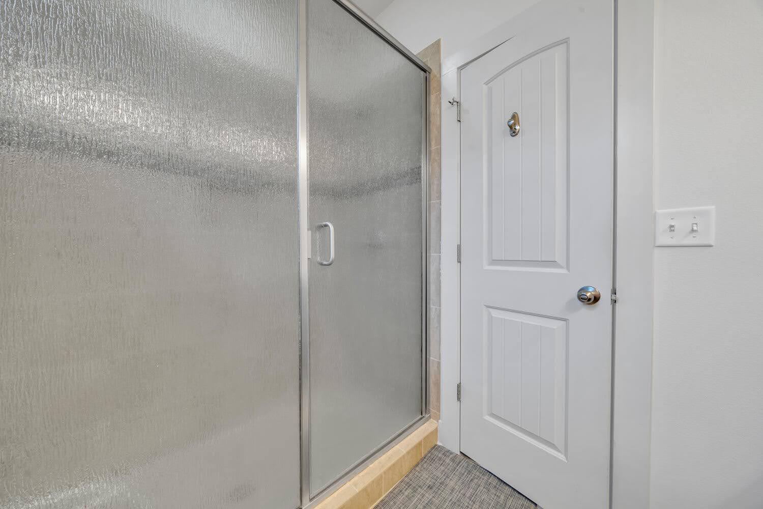 Riley's Bayview - Residential