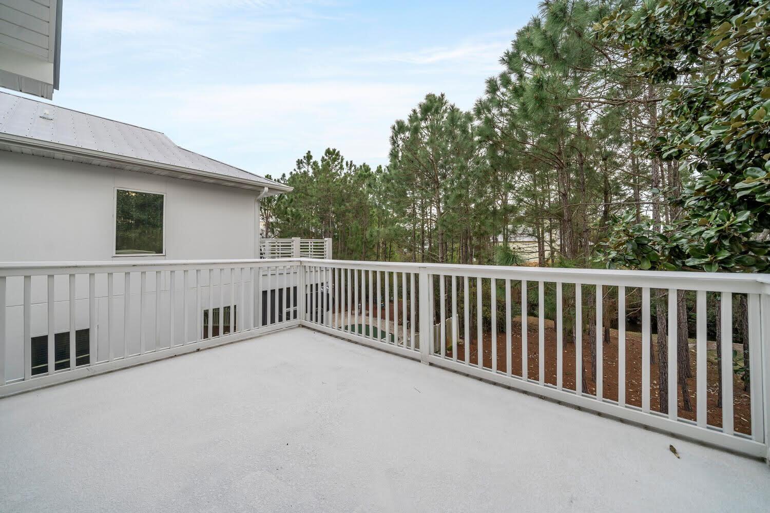 Riley's Bayview - Residential