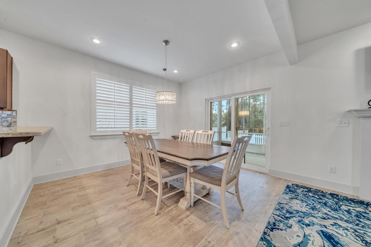 Riley's Bayview - Residential