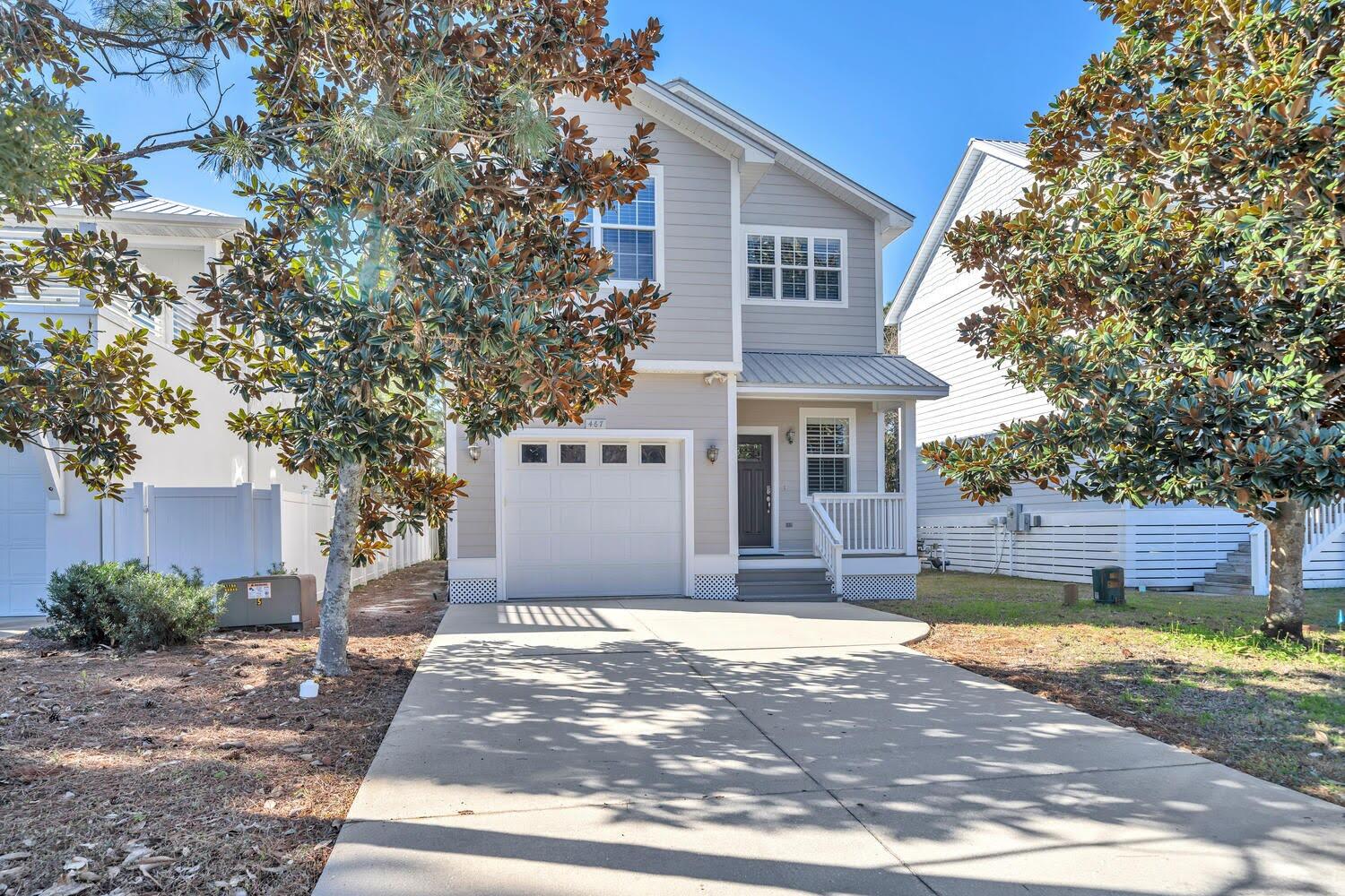 Riley's Bayview - Residential