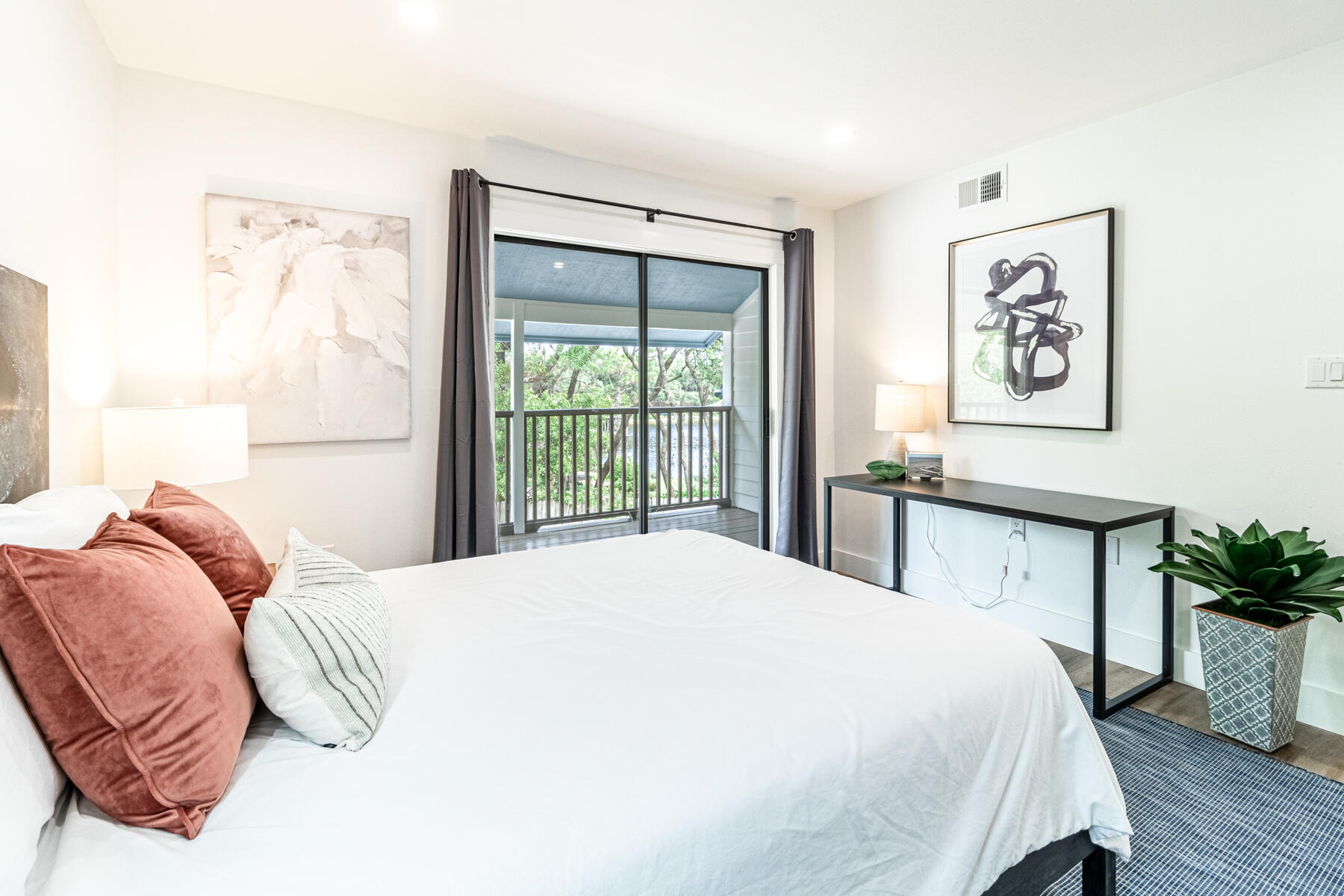 BEACH HIGHLAND - Residential