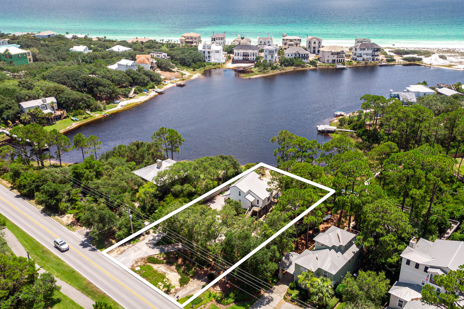 BEACH HIGHLAND - Residential