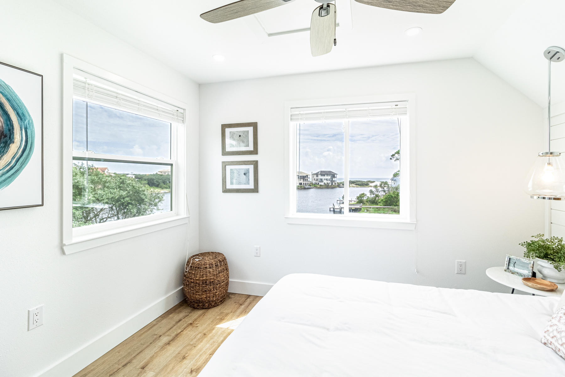 BEACH HIGHLAND - Residential
