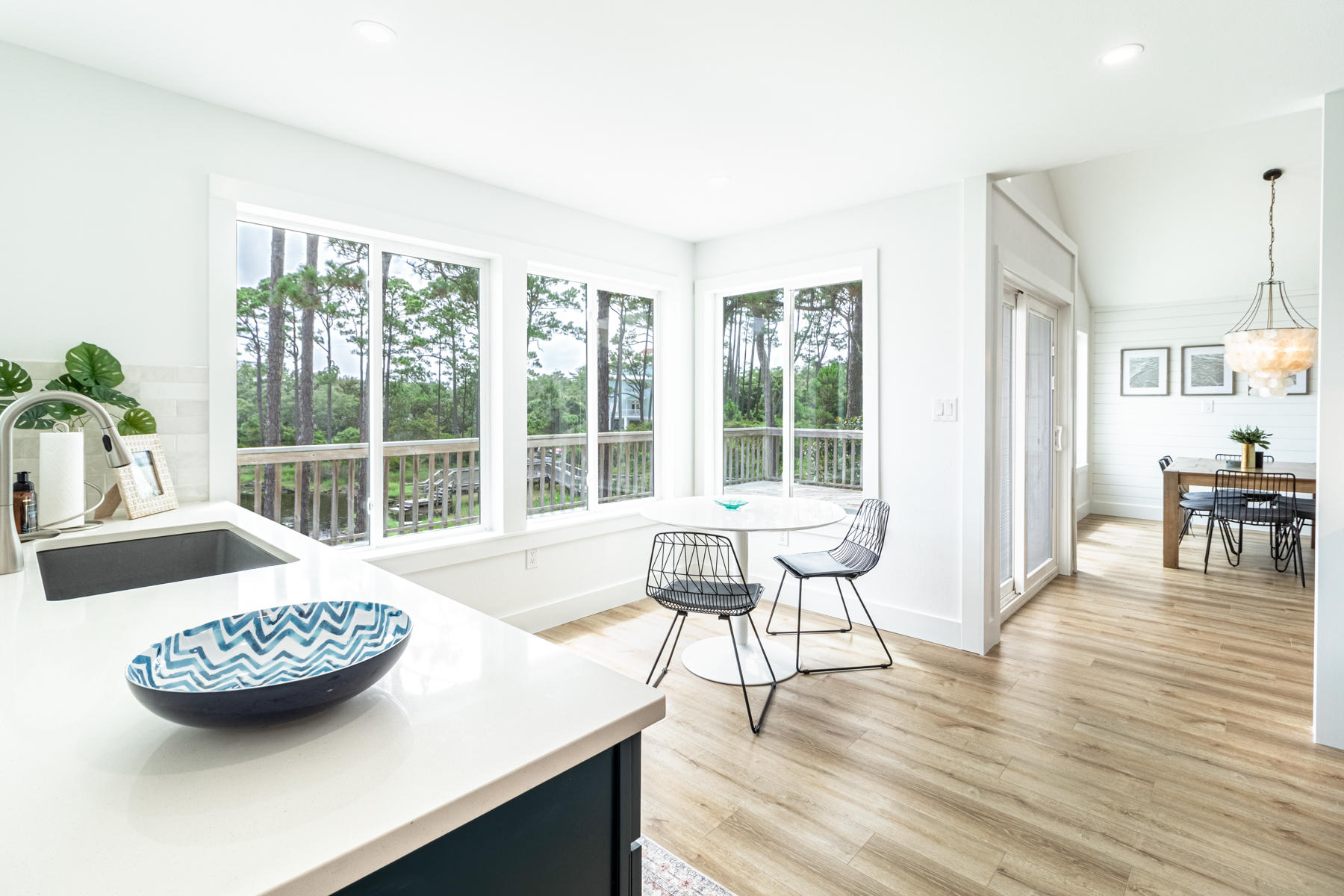 BEACH HIGHLAND - Residential